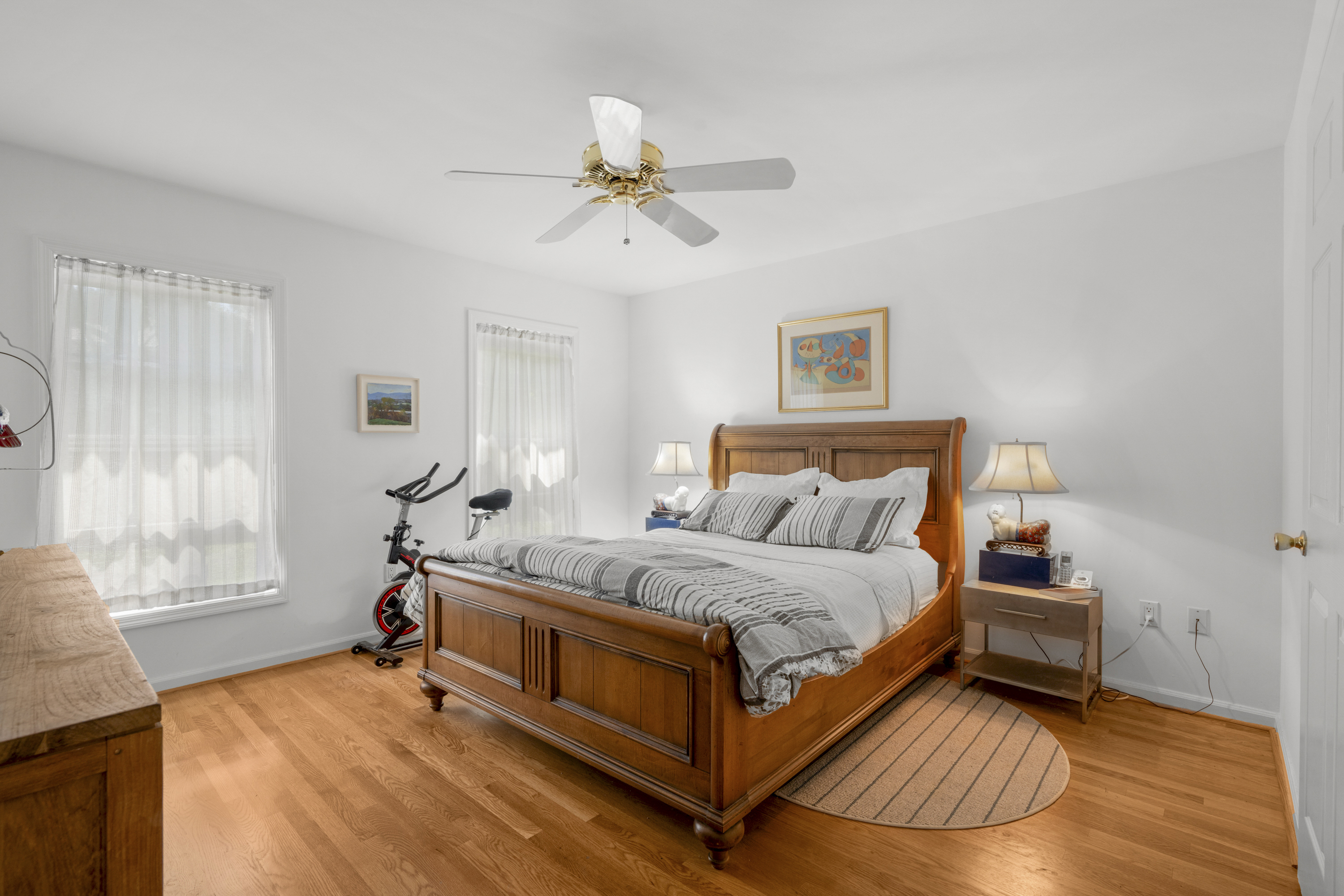 Lovely Harbor Hill Condo - 物件實景