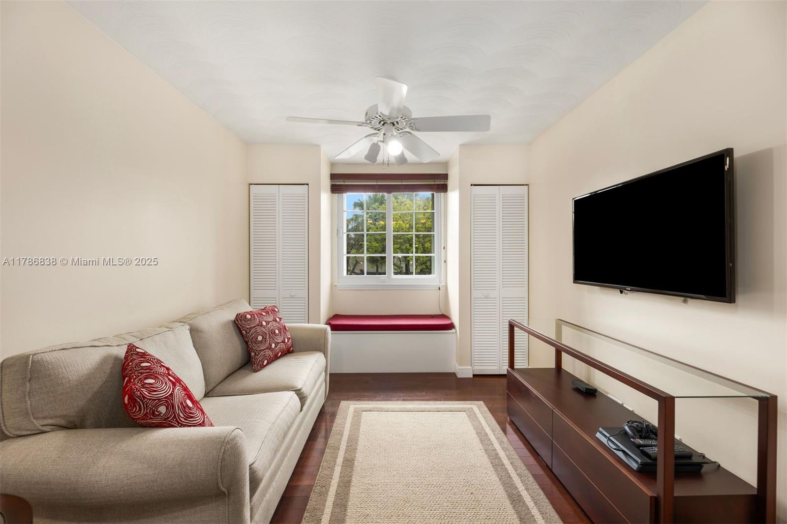 Miami, Florida, 33196, United States, 4 Bedrooms Bedrooms, ,4 BathroomsBathrooms,Residential,For Sale,1805262