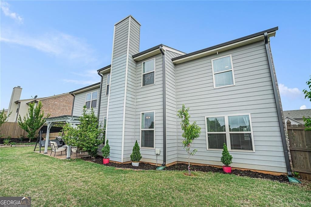 Auburn, Georgia, 30011, United States, 5 Bedrooms Bedrooms, ,3 BathroomsBathrooms,Residential,For Sale,1858924