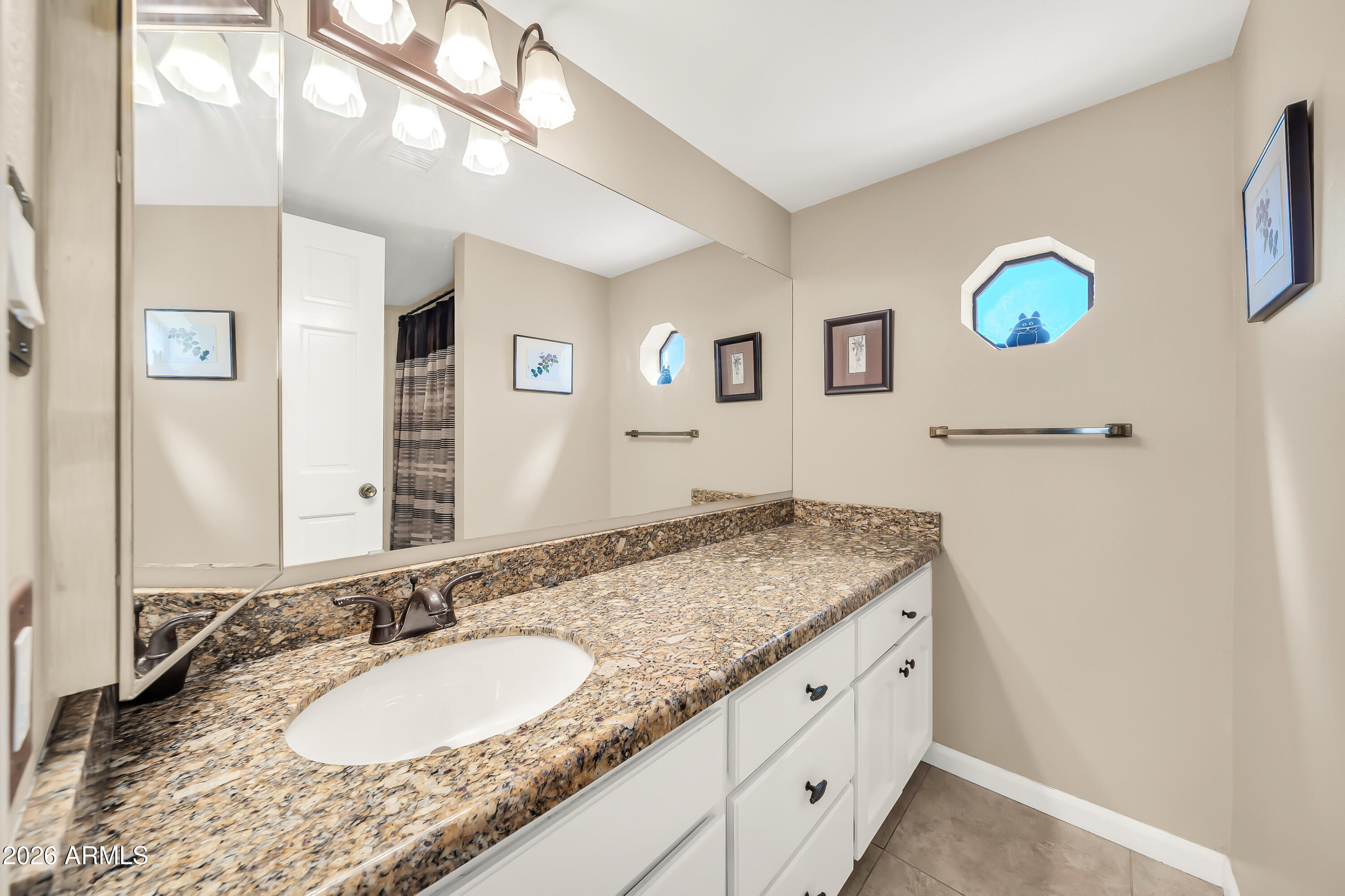  1121 W Aster Drive  Phoenix, AZ - 物件實景