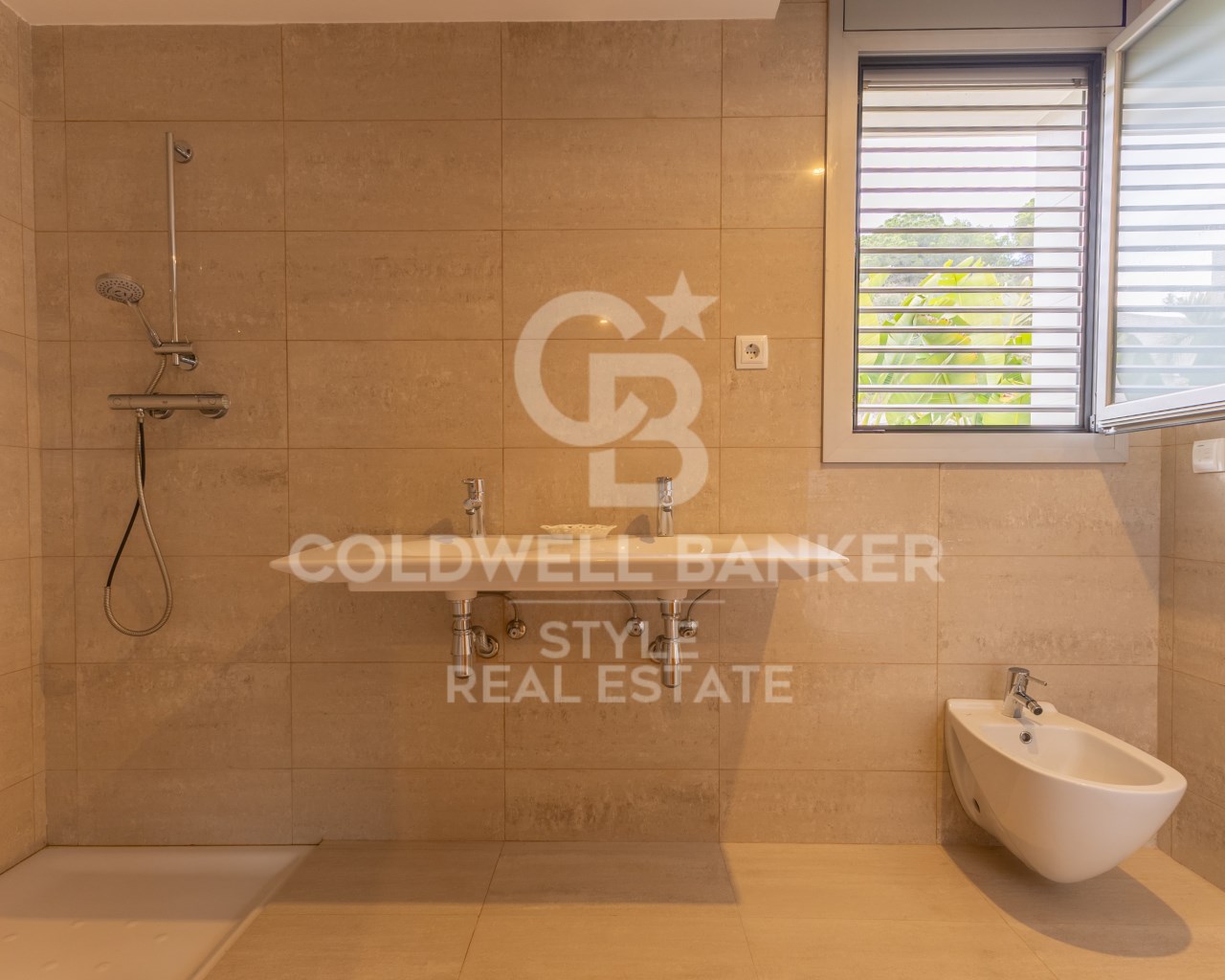 Calle Pinetons Barcelona, Cabrils, Cabrils Barcelo, Cabrils, Catalonia, 08348, ES, 5 Bedrooms Bedrooms, ,4 BathroomsBathrooms,Residential,For Sale,Calle Pinetons Barcelona, Cabrils, Cabrils Barcelo,1537143