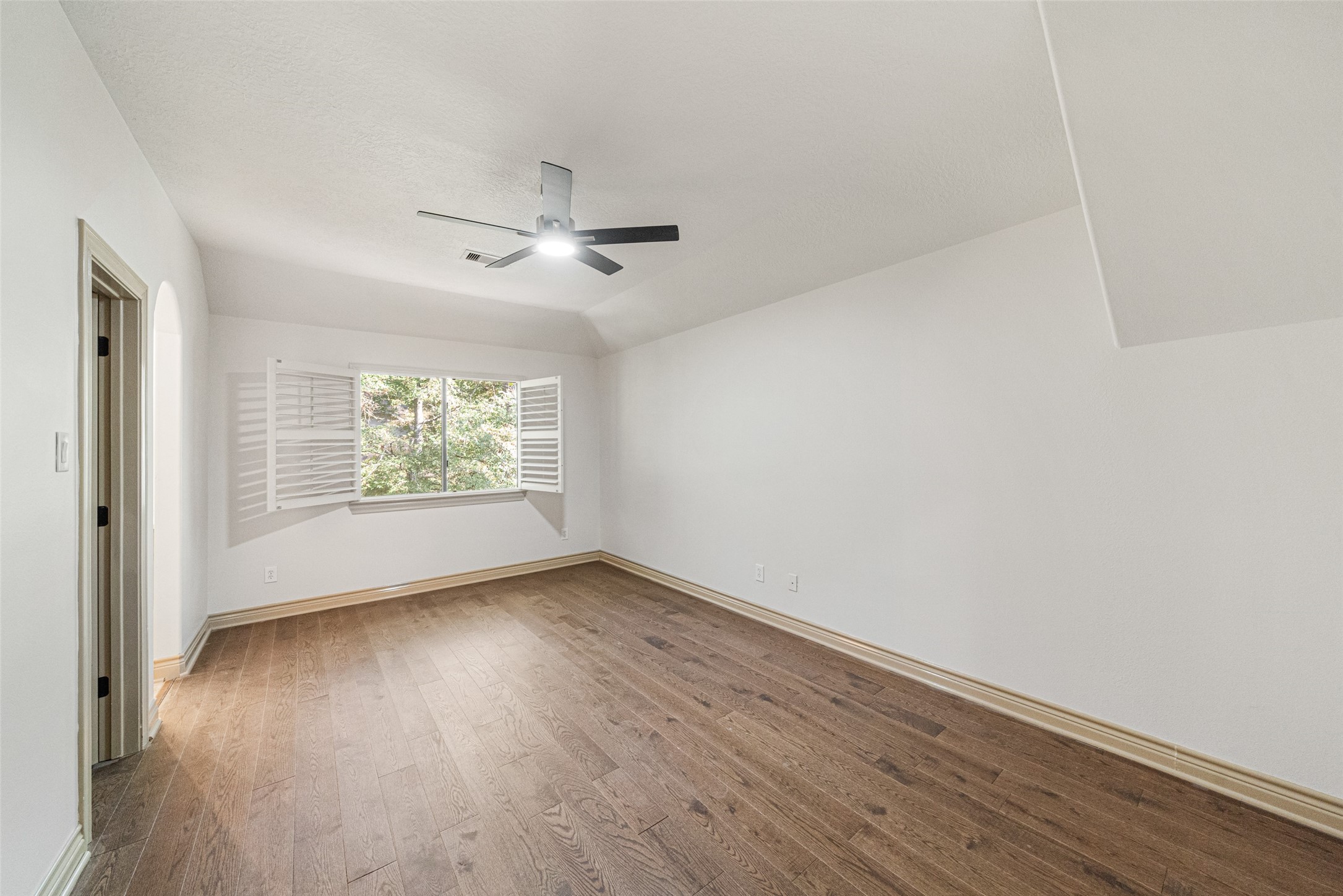  10332 Hunter Creek Lane - 物件實景