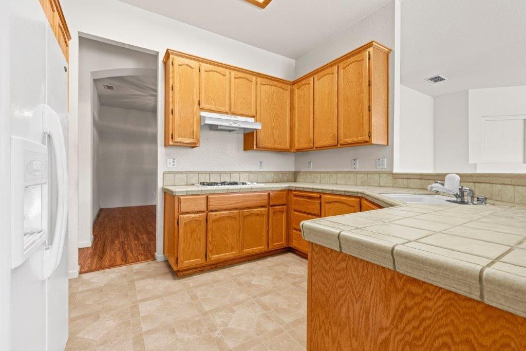 Galt, California, 95632, United States, 3 Bedrooms Bedrooms, ,2 BathroomsBathrooms,Residential,For Sale,1983773