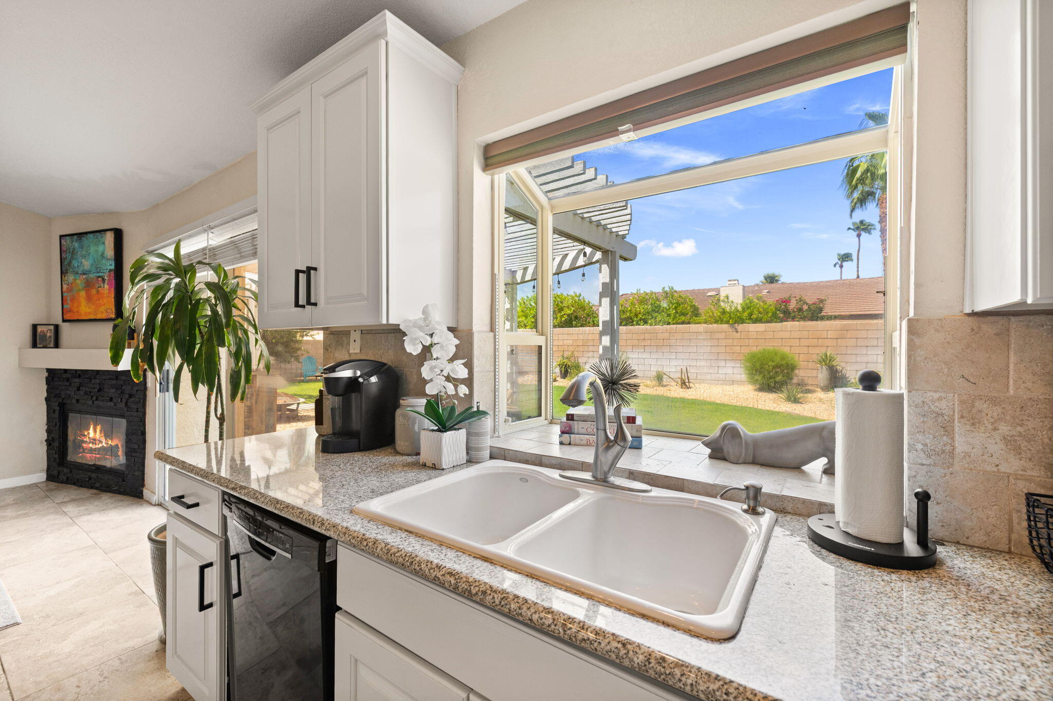 Palm Desert, California, 92211, United States, 3 Bedrooms Bedrooms, ,2 BathroomsBathrooms,Residential,For Sale,1938835
