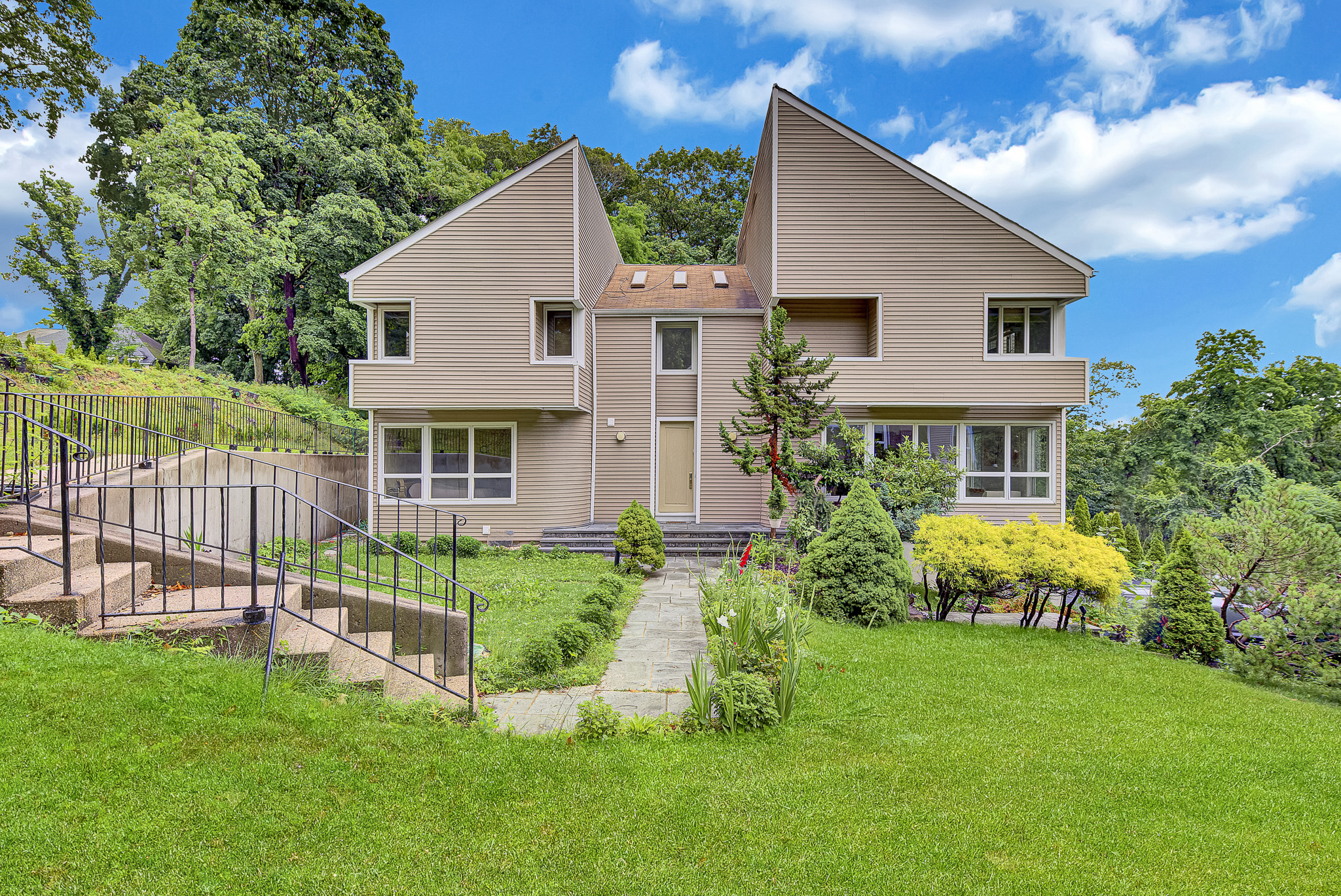  4 Verity Lane, Roslyn, NY 11576 - 物件實景