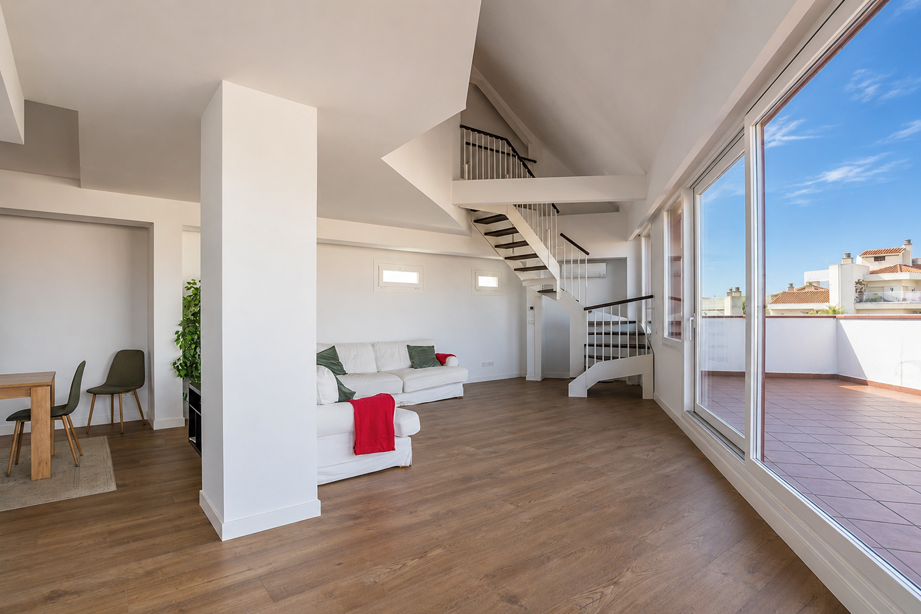  Penthouse with 5 bedrooms and terrace in the heart of Madrid. - 物件實景