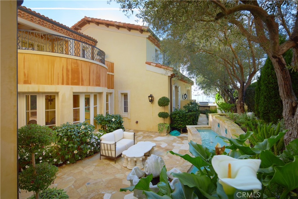 Newport Coast, California, 92657, United States, 4 Bedrooms Bedrooms, ,6 BathroomsBathrooms,Residential,For Sale,1896952