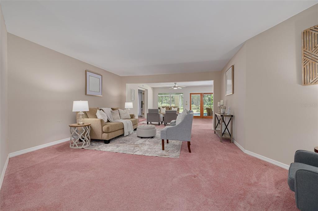 Tampa, Florida, 33626, United States, 5 Bedrooms Bedrooms, ,3 BathroomsBathrooms,Residential,For Sale,1941740