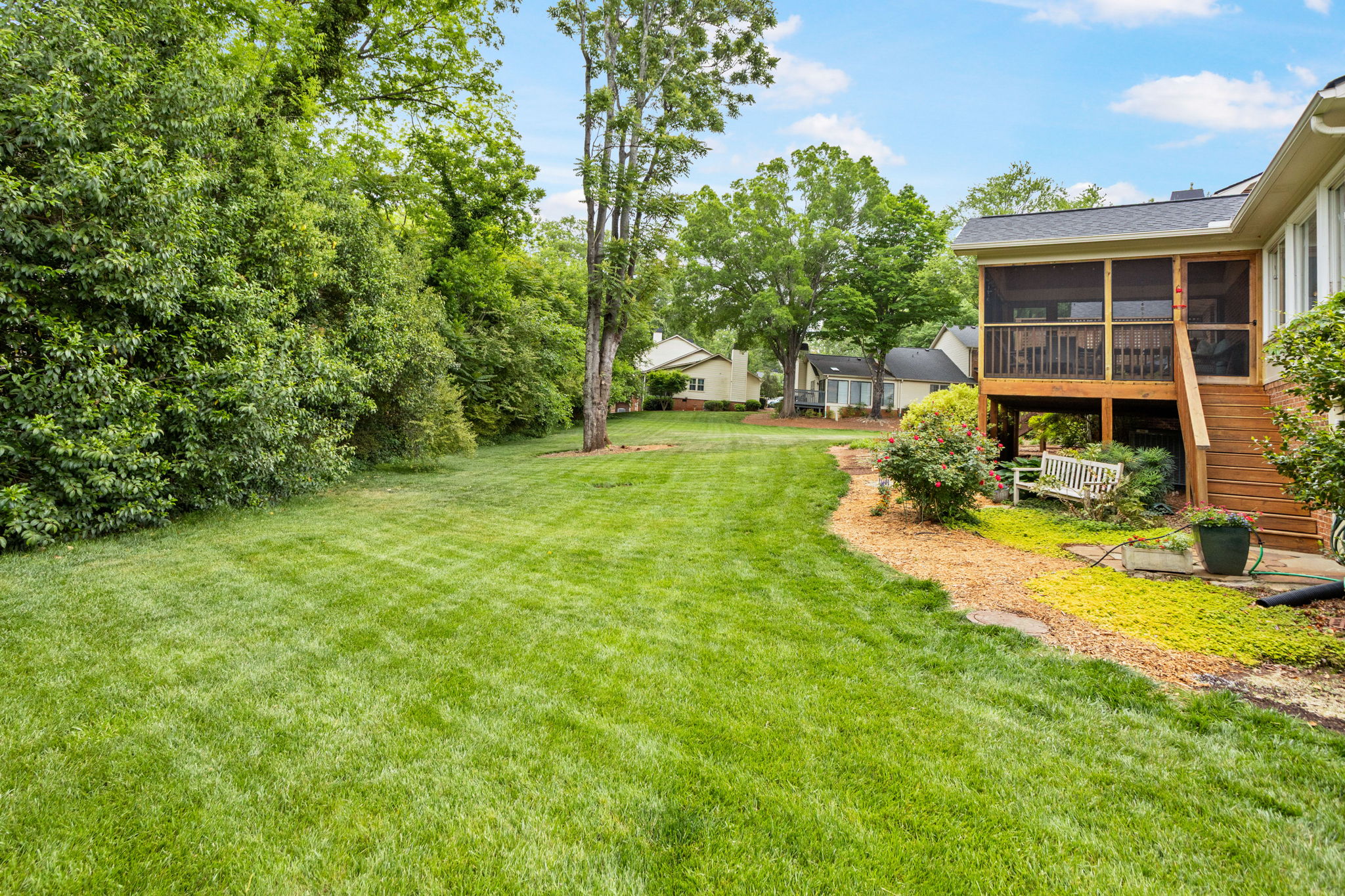  206 McDaniel Greene, Greenville, SC 29601 - 物件實景