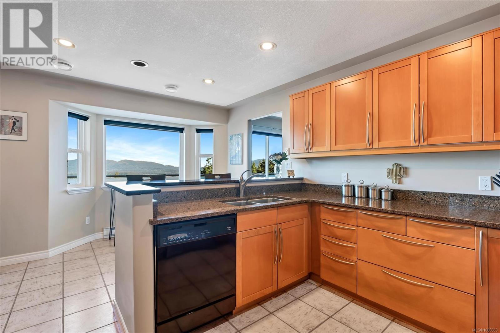 DUNCAN, British Columbia, V9L 5P3, CA, 4 Bedrooms Bedrooms, ,3 BathroomsBathrooms,Residential,For Sale,1908647