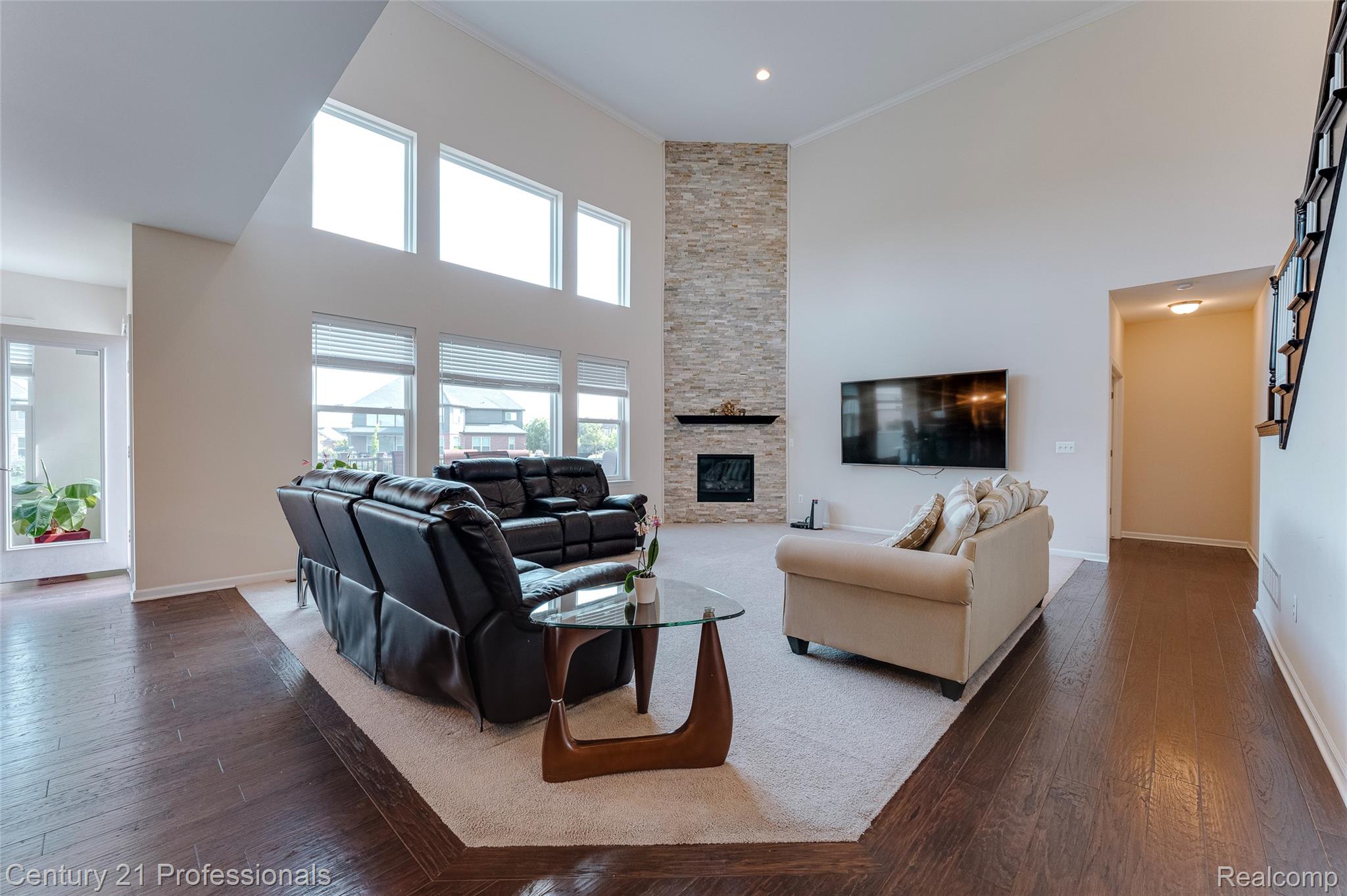 Canton, Michigan, 48187, United States, 5 Bedrooms Bedrooms, ,6 BathroomsBathrooms,Residential,For Sale,1908049