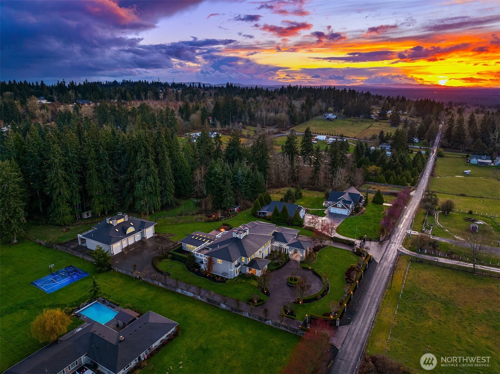 Graham, Washington, 98338, United States, 9 Bedrooms Bedrooms, ,6 BathroomsBathrooms,Residential,For Sale,1768566