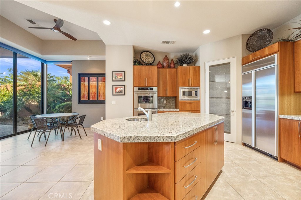 La Quinta, California, 92253, United States, 3 Bedrooms Bedrooms, ,3 BathroomsBathrooms,Residential,For Sale,1991413