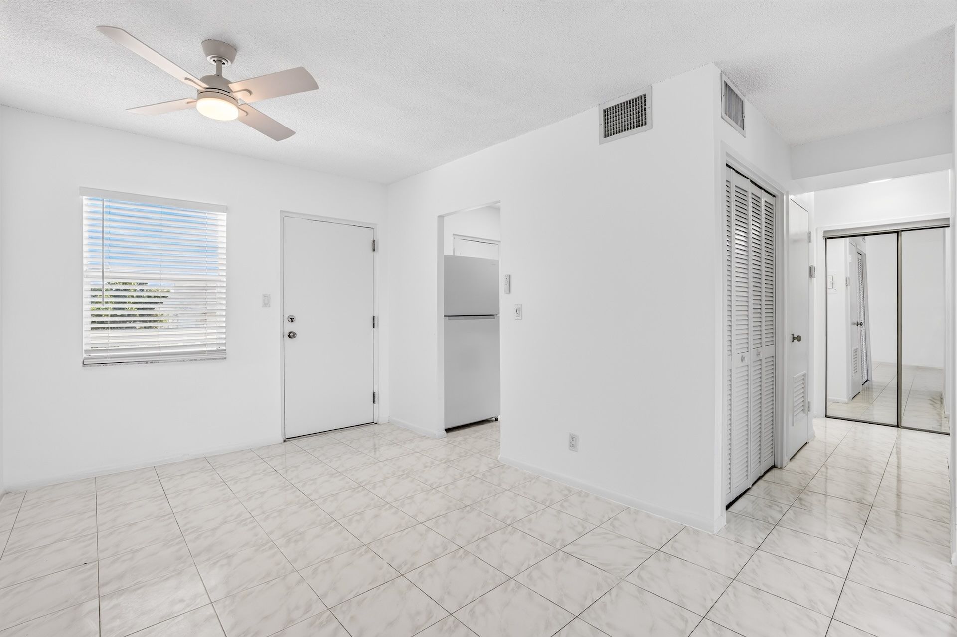  2555 NE 11th Street, Fort Lauderdale, FL, 33304 - 物件實景