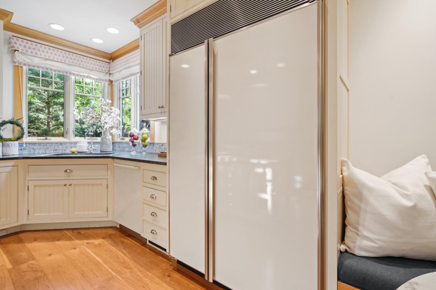535 Kingsley Ave, Palo Alto, California, 94301, United States, 5 Bedrooms Bedrooms, ,4 BathroomsBathrooms,Residential,For Sale,535 Kingsley Ave,1664262
