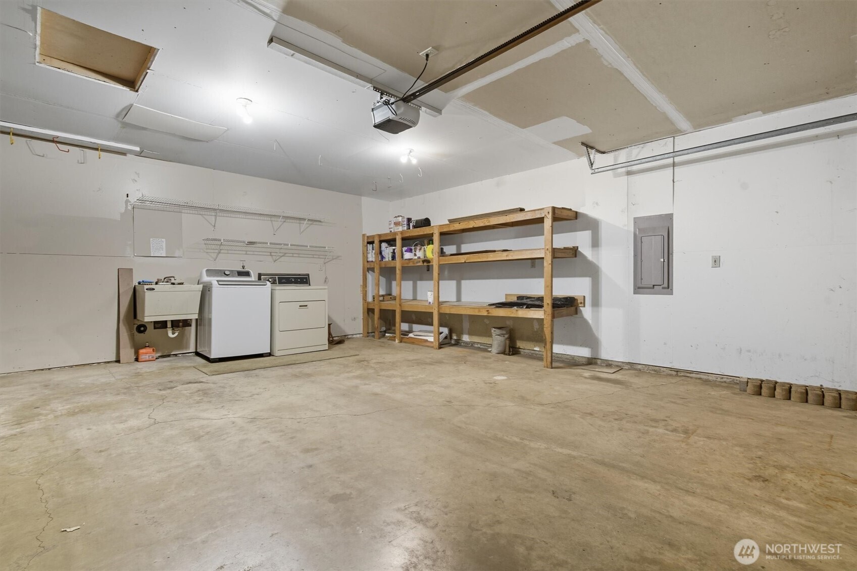 Port Orchard, Washington, 98367, United States, 3 Bedrooms Bedrooms, ,2 BathroomsBathrooms,Residential,For Sale,1954676