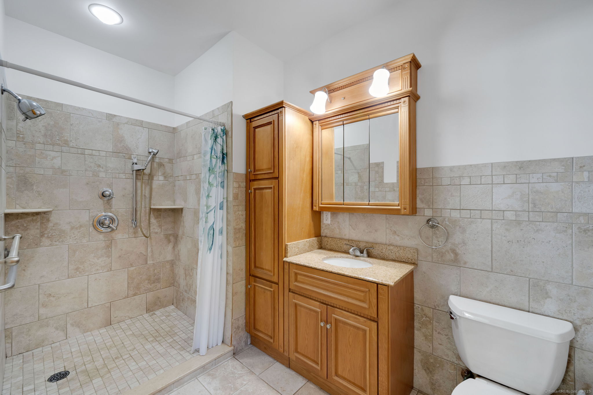 Marlborough, Connecticut, 06447, United States, 4 Bedrooms Bedrooms, ,4 BathroomsBathrooms,Residential,For Sale,1907701