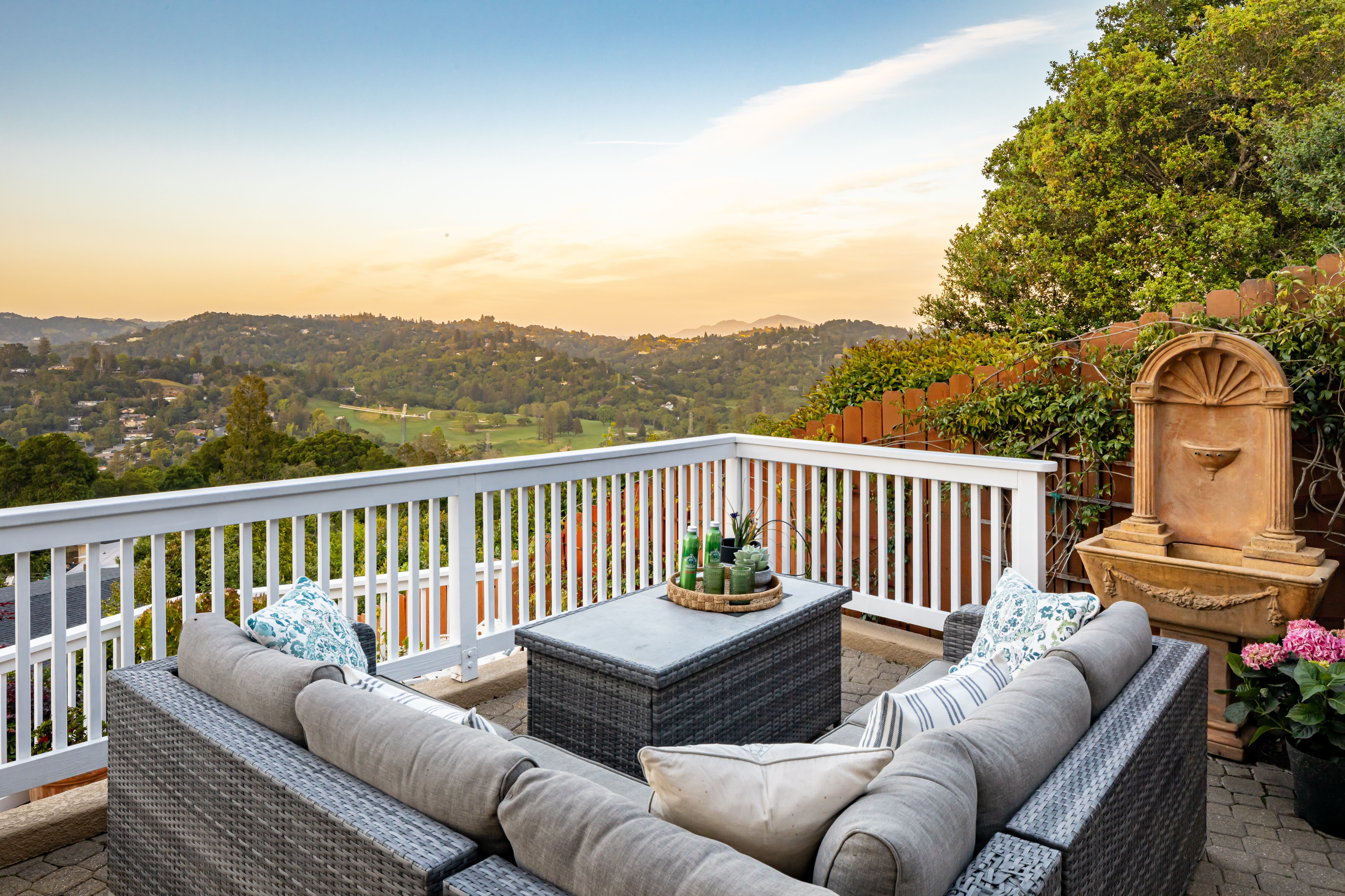  Breathtaking Contemporary Retreat with Golf Course and Mount Diablo Views - 物件實景