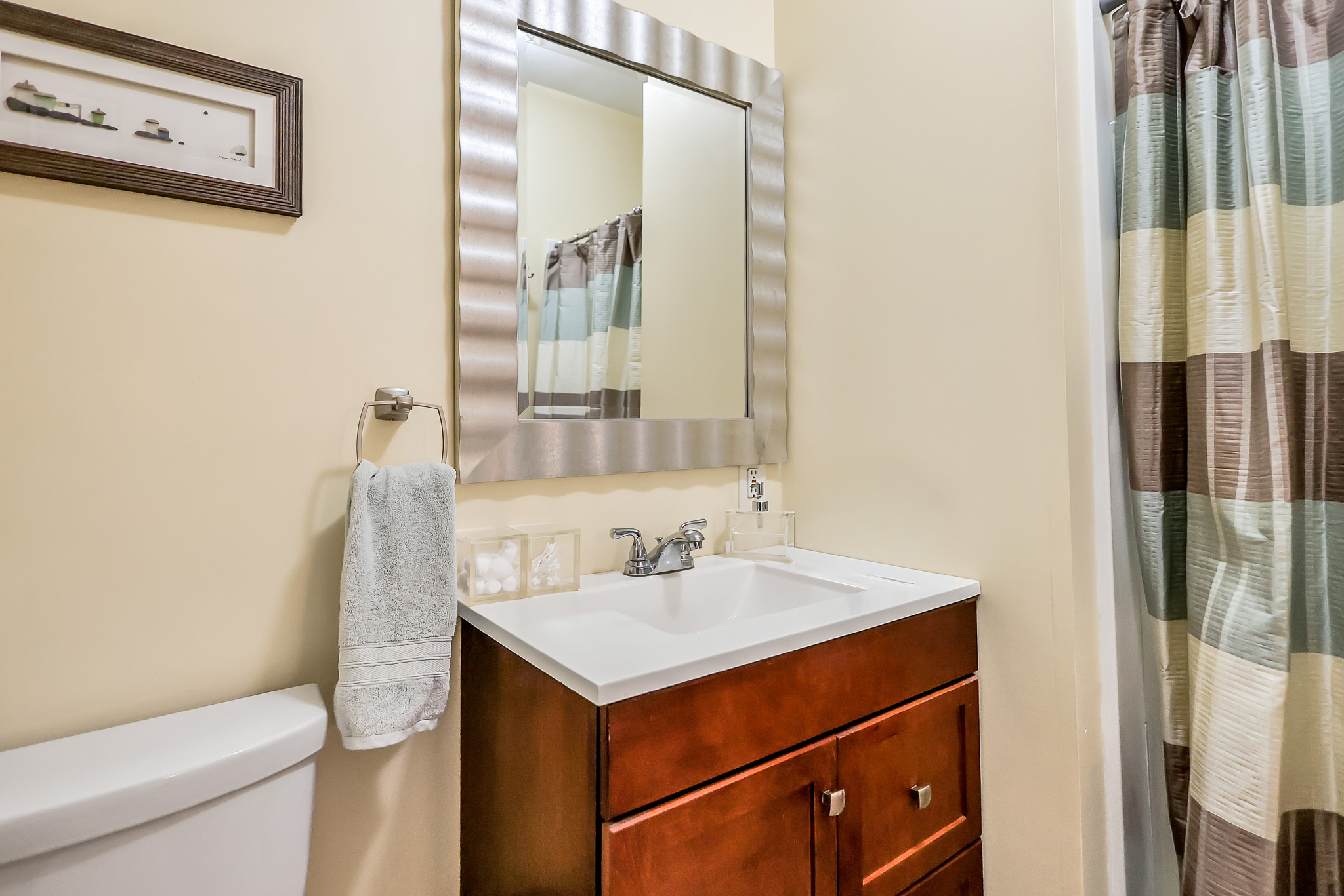 Lawrence, Massachusetts, 01841, United States, 3 Bedrooms Bedrooms, ,2 BathroomsBathrooms,Residential,For Sale,2005790