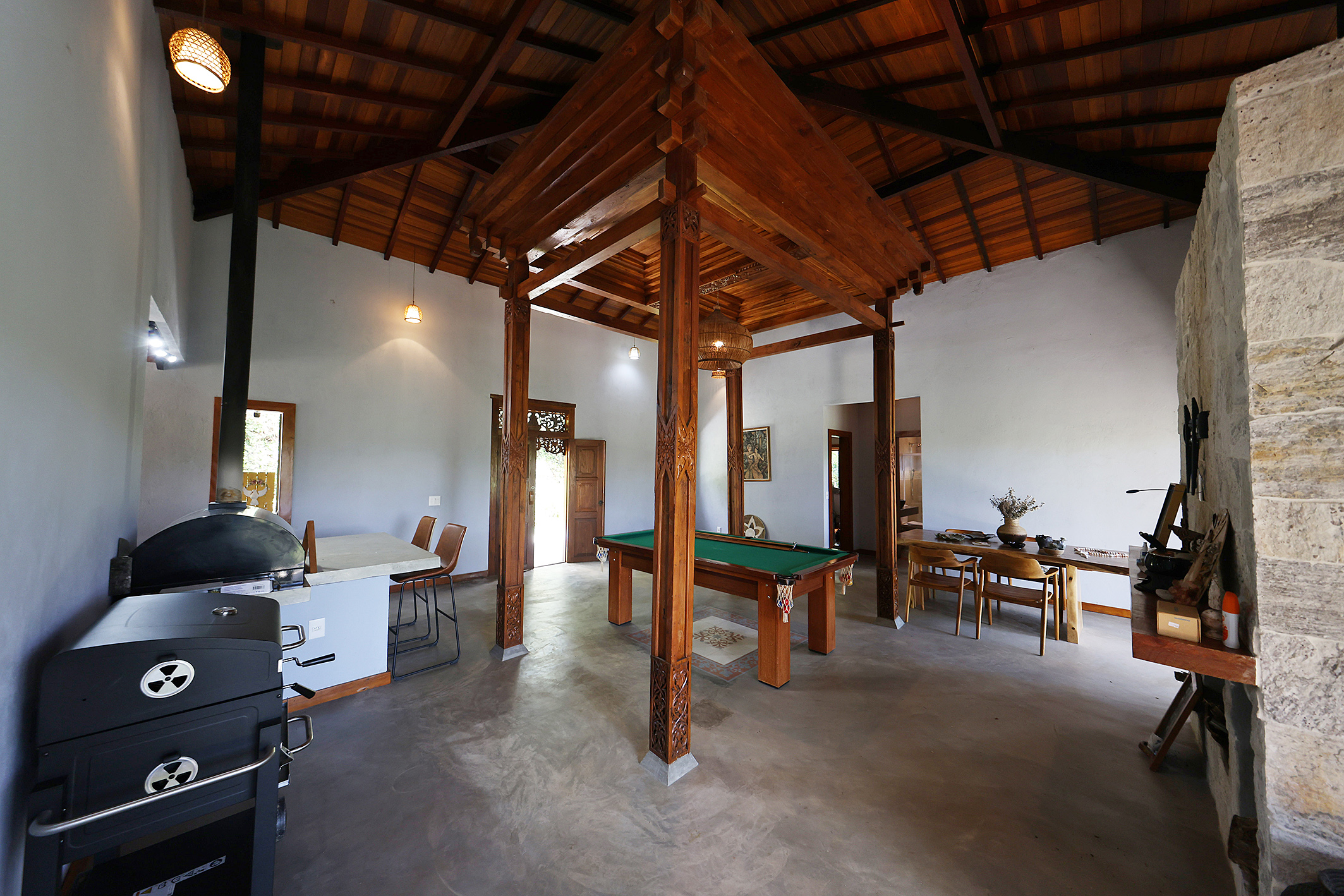  Private retreat surrounded by nature with two residences and mountain views - 物件實景