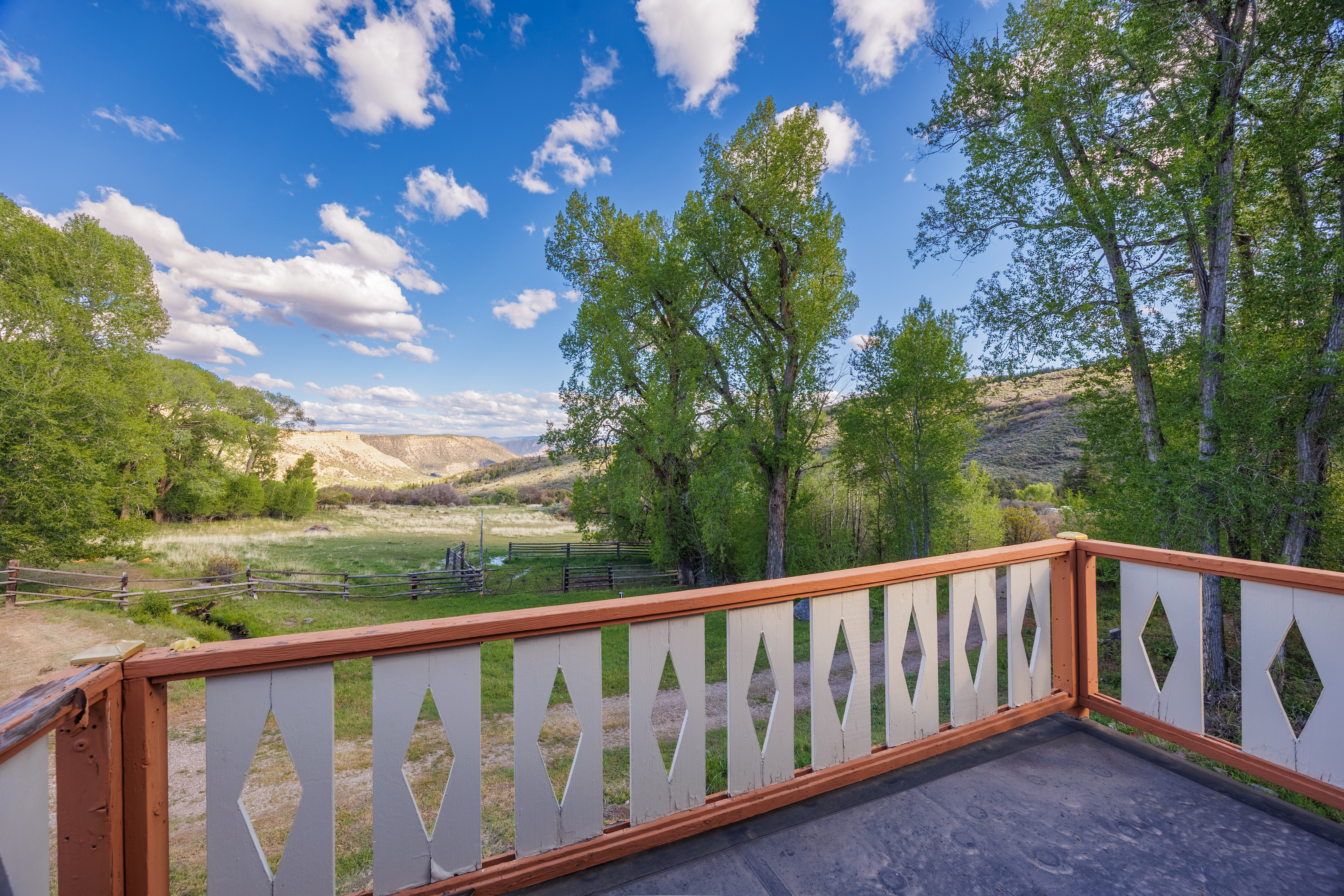  Beautiful 8.6-Acre Property Just Outside of Gypsum, Colorado - 物件實景