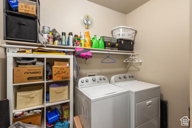 North Salt Lake, Utah, 84054, United States, 5 Bedrooms Bedrooms, ,3 BathroomsBathrooms,Residential,For Sale,1980632