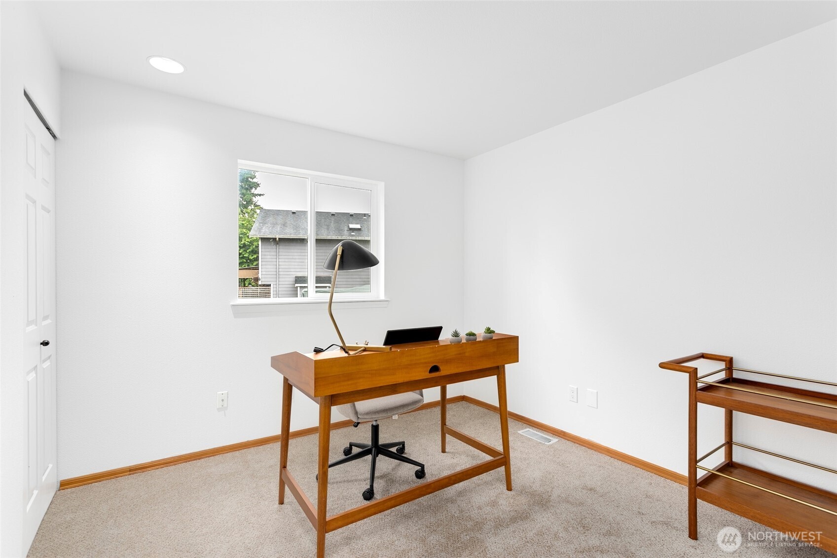 Bonney Lake, Washington, 98391, United States, 4 Bedrooms Bedrooms, ,3 BathroomsBathrooms,Residential,For Sale,1911203