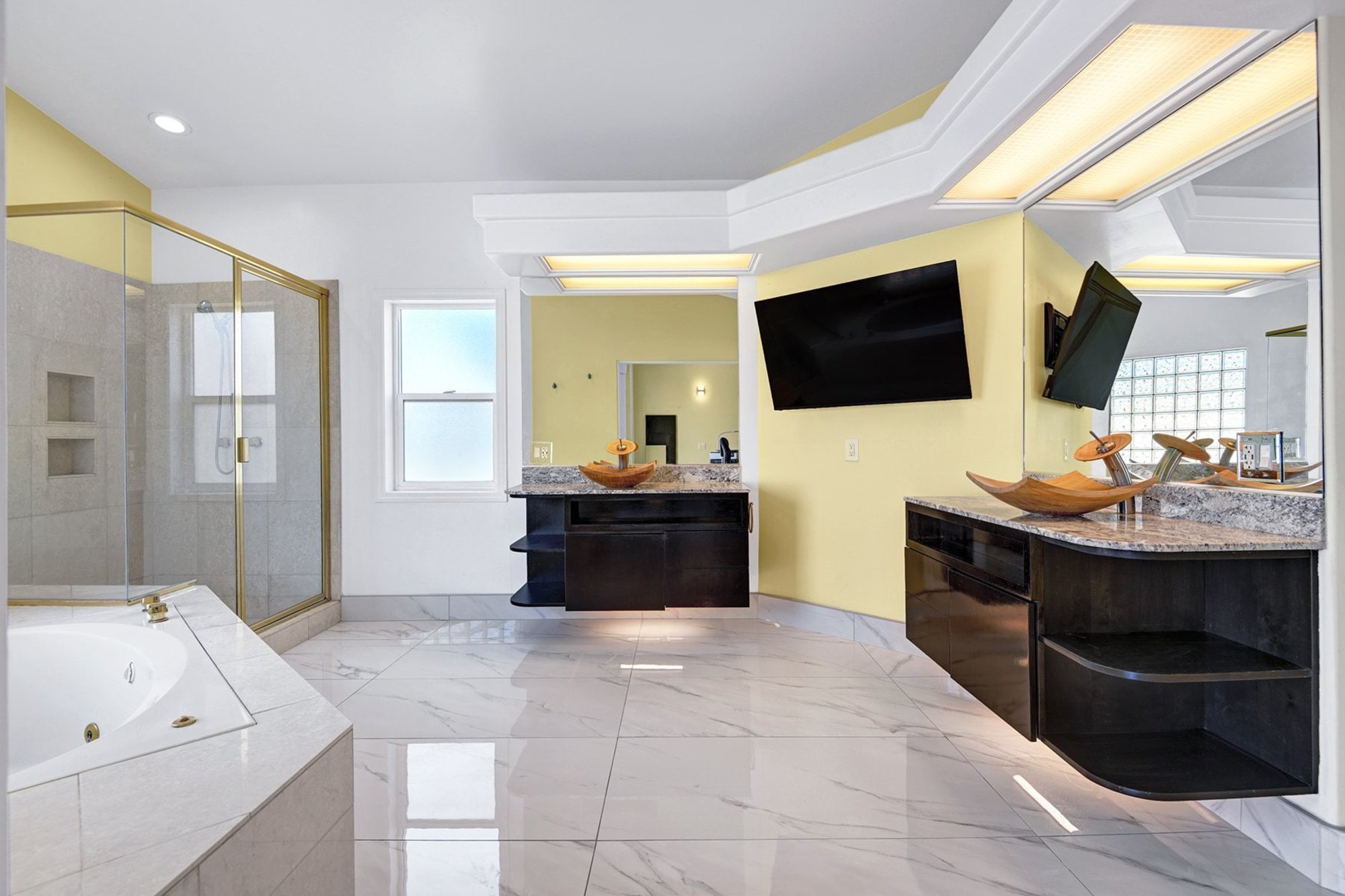  Custom Home with Owned Solar in Bermuda Dunes CC - 物件實景