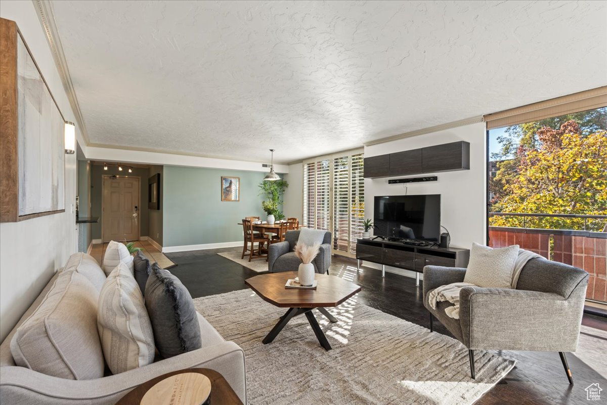 Salt Lake City, Utah, 84103, United States, 2 Bedrooms Bedrooms, ,1 BathroomBathrooms,Residential,For Sale,1988217