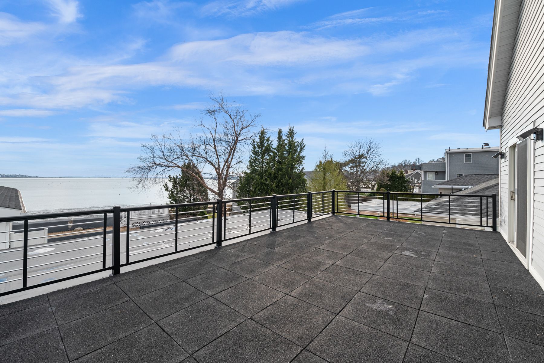  Waterfront Retreat - 物件實景