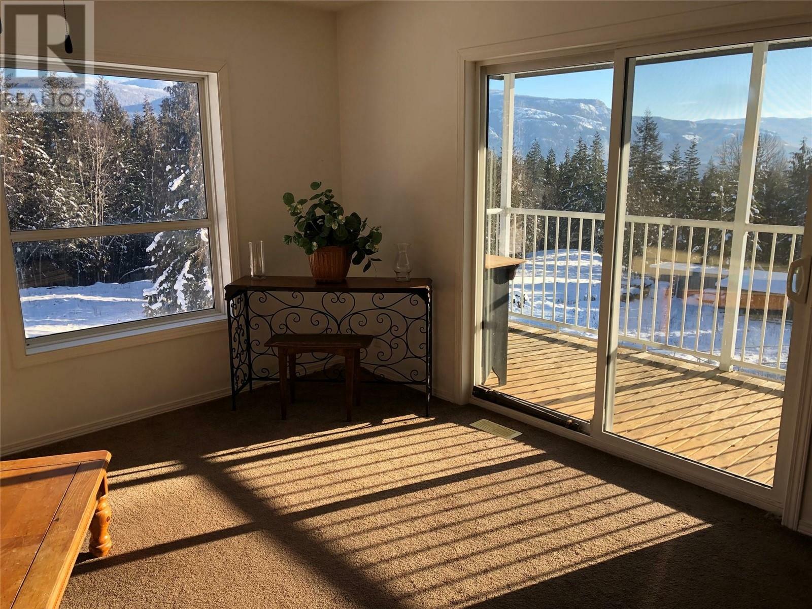 GRINDROD, British Columbia, V0E 1Y0, CA, 4 Bedrooms Bedrooms, ,2 BathroomsBathrooms,Residential,For Sale,1839130