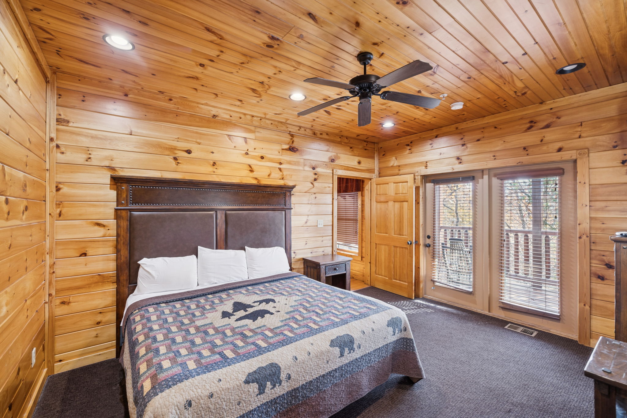 Gatlinburg, Tennessee, 37738, United States, 9 Bedrooms Bedrooms, ,9 BathroomsBathrooms,Residential,For Sale,1996380