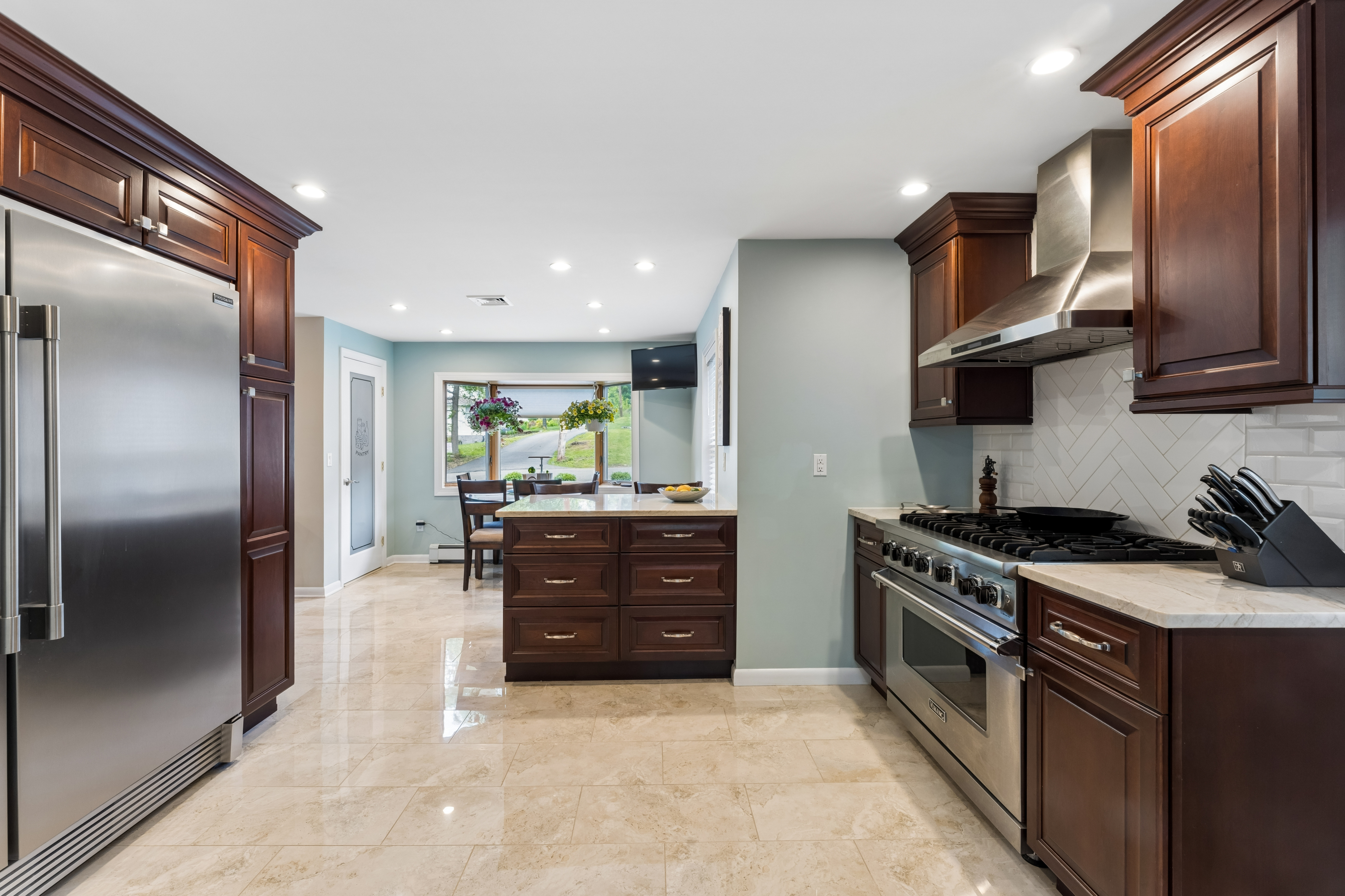Towaco, New Jersey, 07082, United States, 4 Bedrooms Bedrooms, ,3 BathroomsBathrooms,Residential,For Sale,2048058