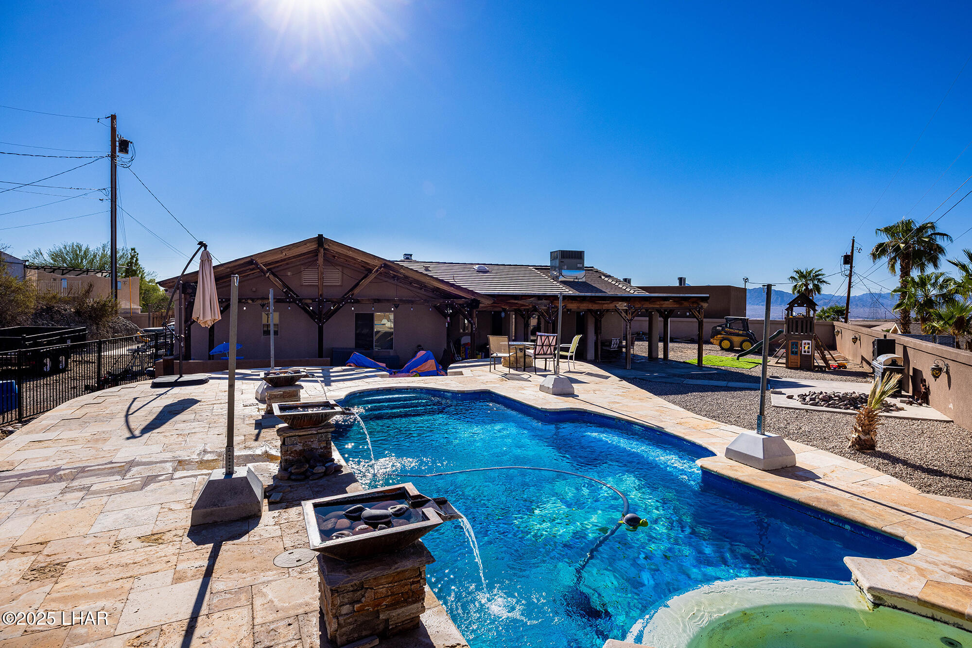 Lake Havasu City, Arizona, 86404, United States, 3 Bedrooms Bedrooms, ,2 BathroomsBathrooms,Residential,For Sale,2001874