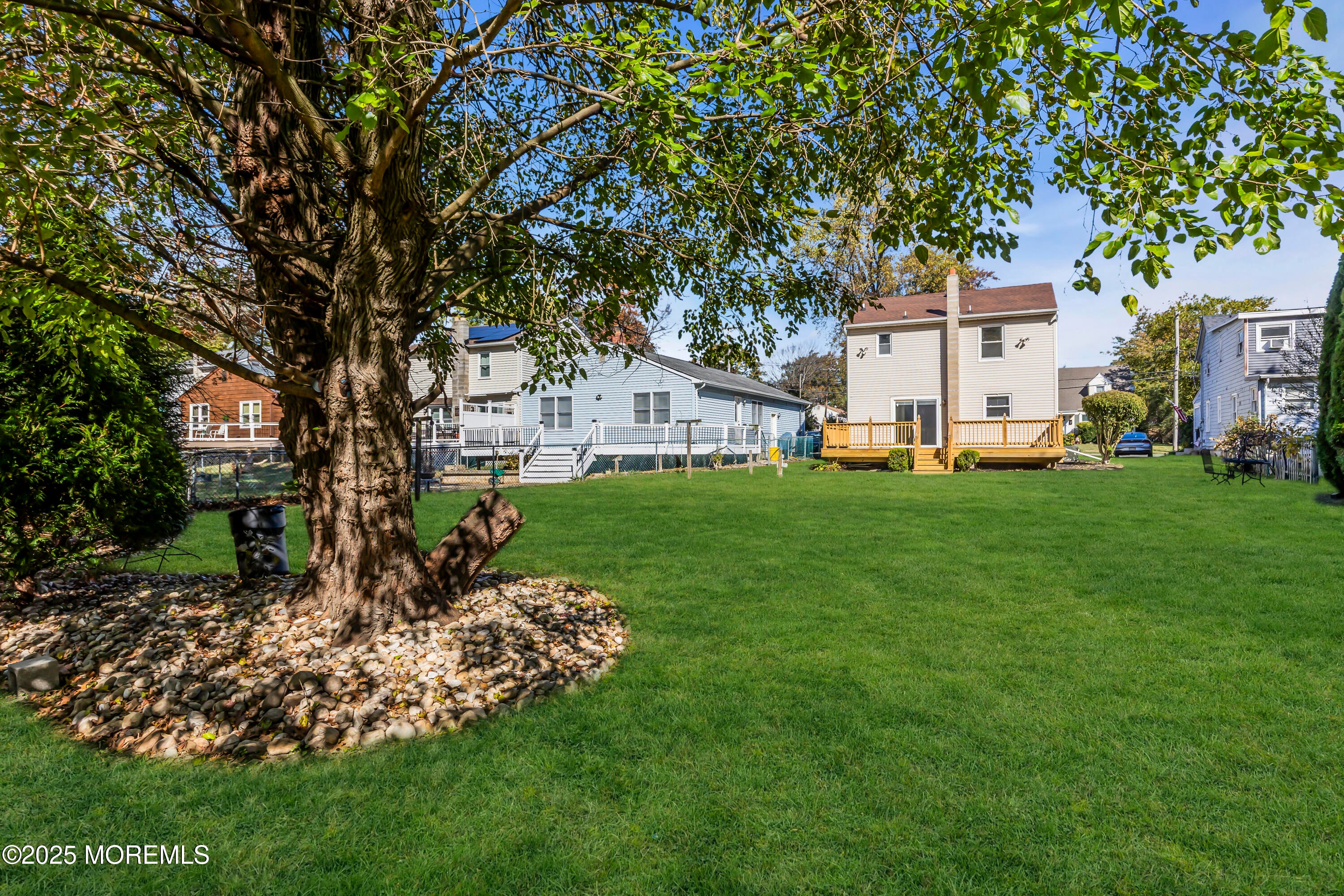 Freehold, New Jersey, 07728, United States, 3 Bedrooms Bedrooms, ,2 BathroomsBathrooms,Residential,For Sale,1990180