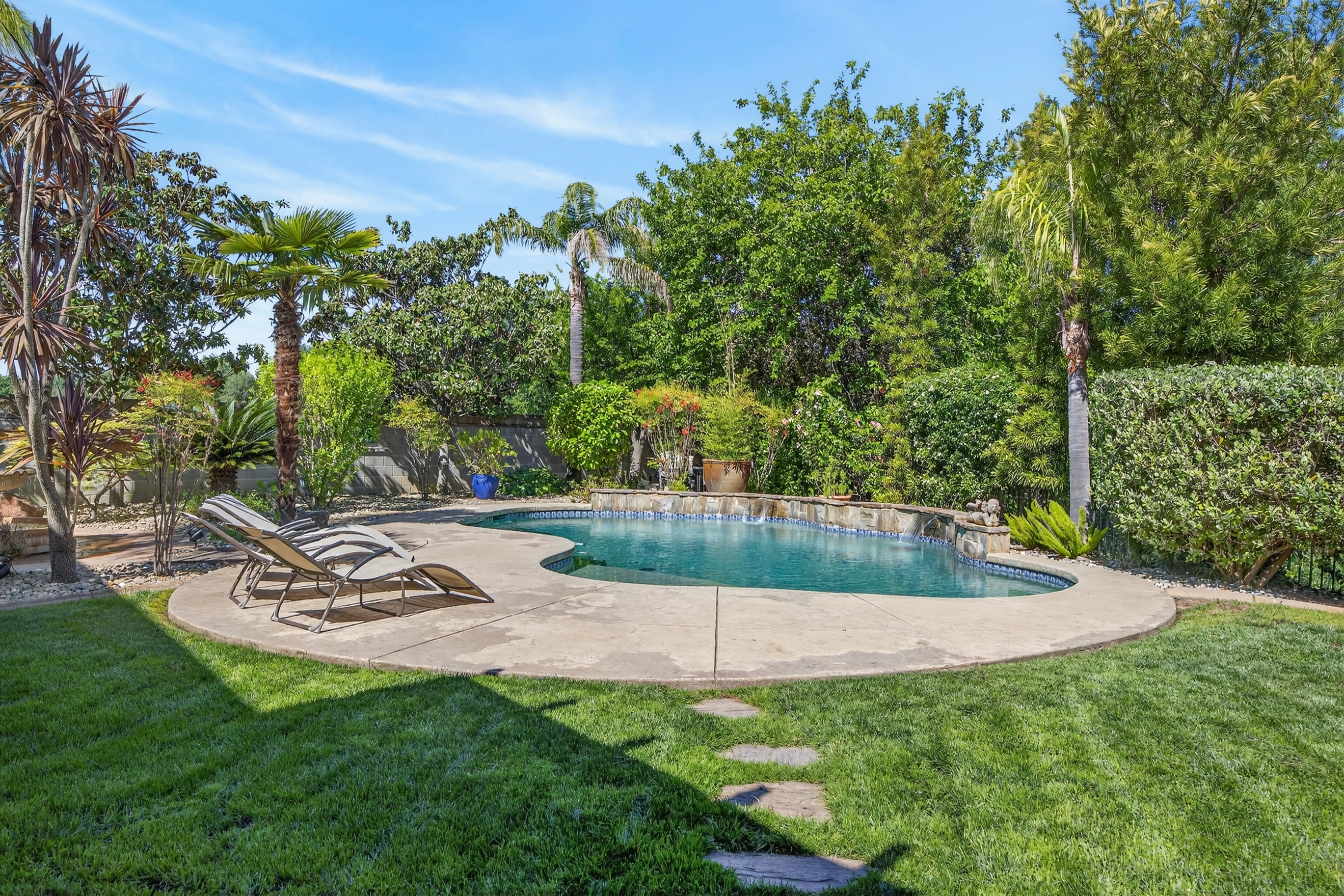  1864 Avondale Drive, Roseville, CA 95747 - 物件實景