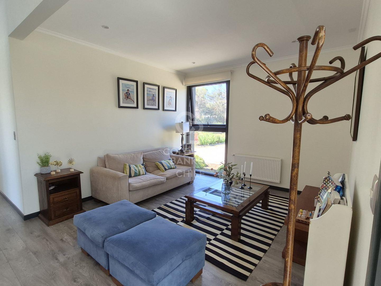 Colina, Chile, 4 Bedrooms Bedrooms, ,4 BathroomsBathrooms,Residential,For Sale,1957216