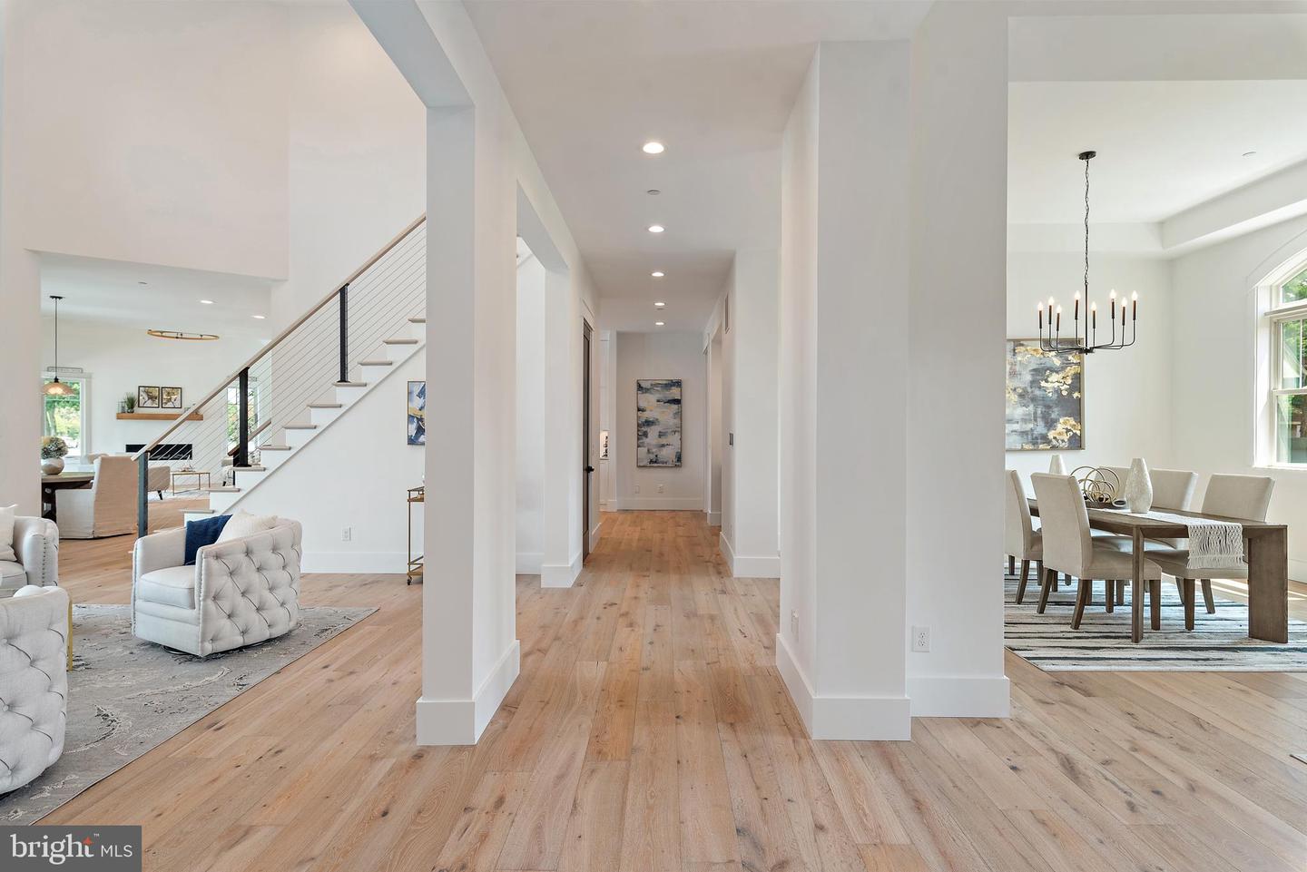 Queenstown, Maryland, 21658, United States, 5 Bedrooms Bedrooms, ,5 BathroomsBathrooms,Residential,For Sale,1907636