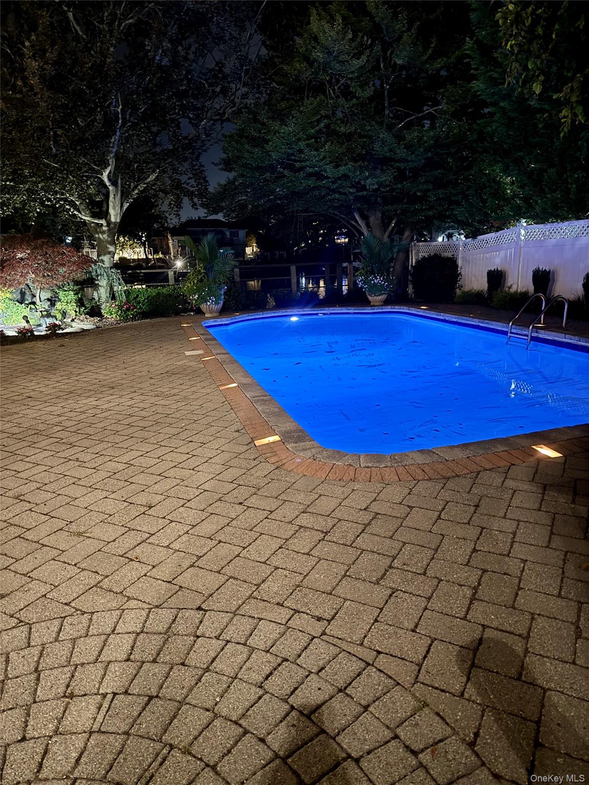 Bellmore, New York, 11710, United States, 4 Bedrooms Bedrooms, ,3 BathroomsBathrooms,Residential,For Sale,2013252