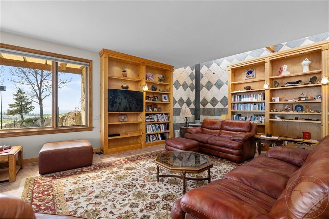 Billings, Montana, 59101, United States, 5 Bedrooms Bedrooms, ,4 BathroomsBathrooms,Residential,For Sale,1810599