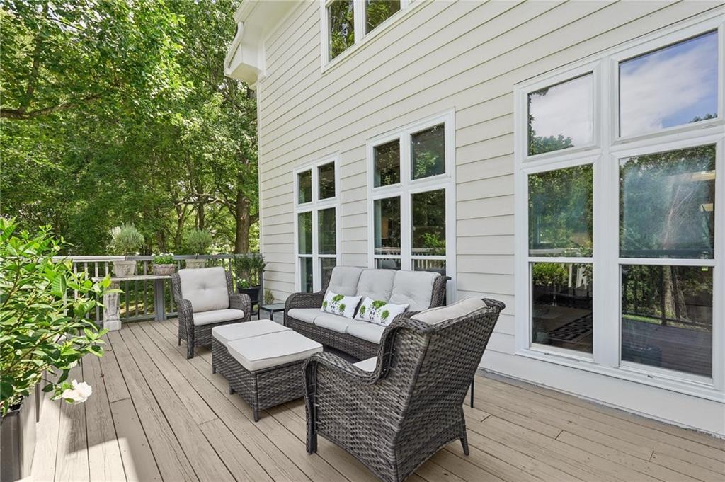 Cartersville, Georgia, 30121, United States, 5 Bedrooms Bedrooms, ,6 BathroomsBathrooms,Residential,For Sale,1902967