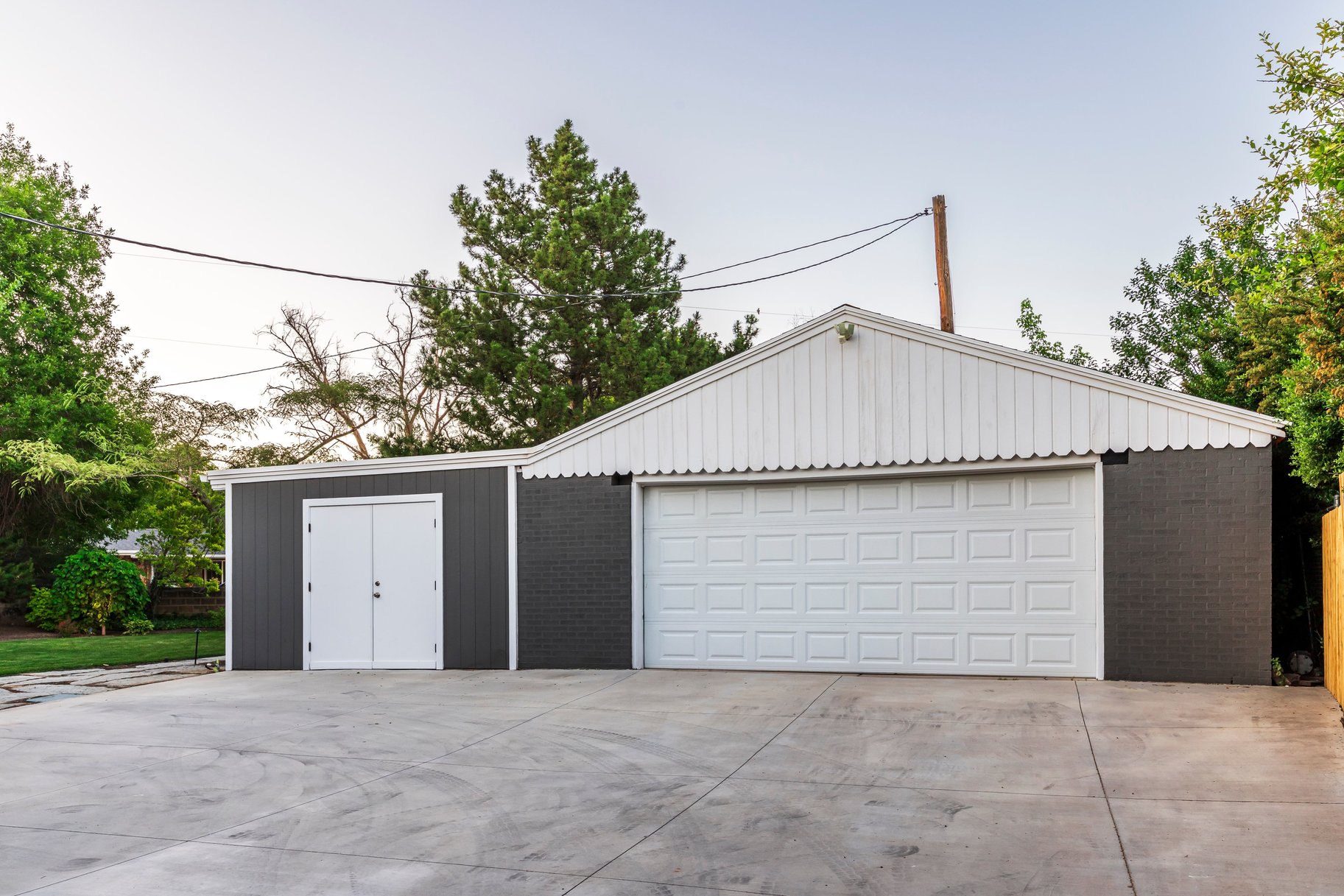  Tastefully Updated Holladay Rambler on .60 acre Manicured Lot - 物件實景