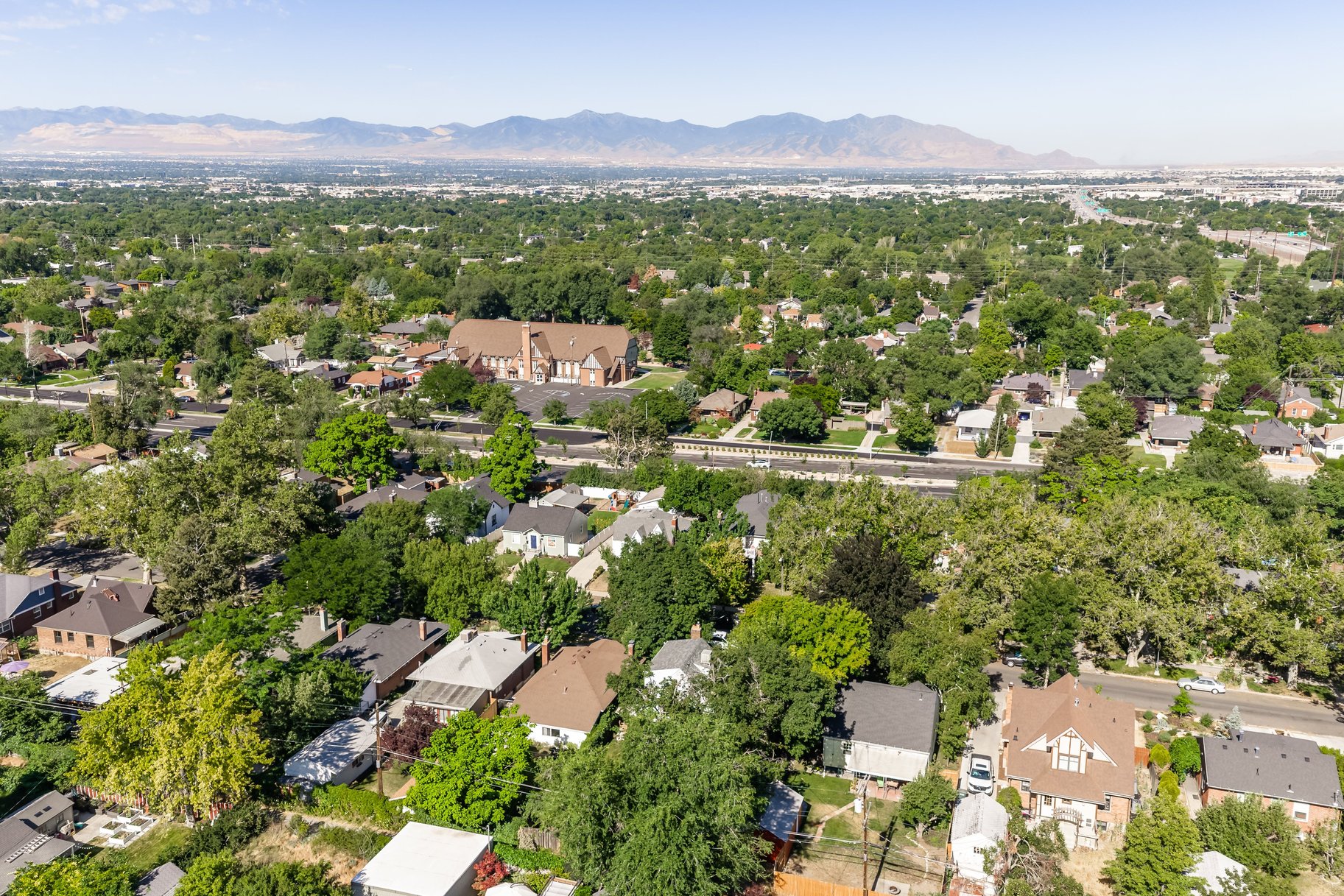  Charming Two-Story Home in the Highly Sought-After Highland Park Neighborhood - 物件實景