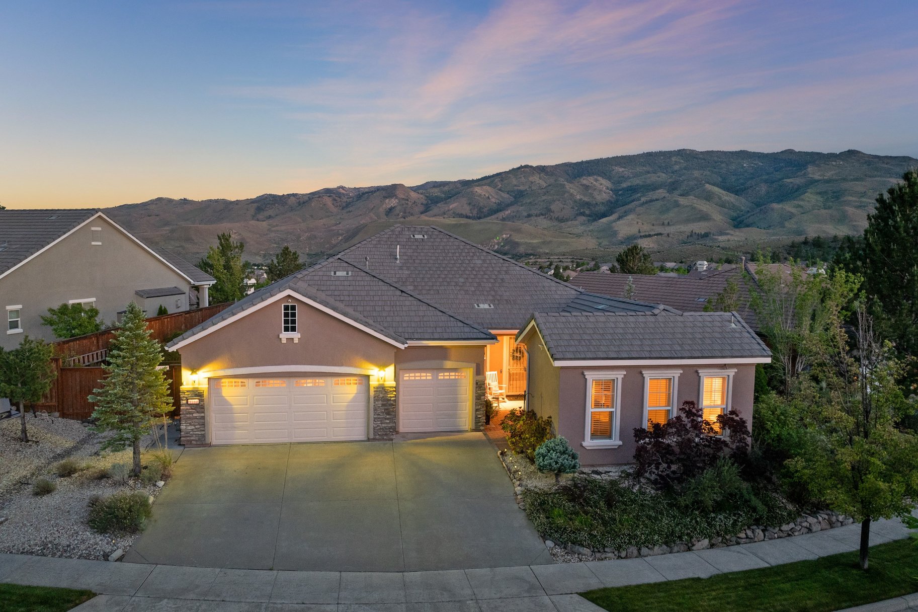  Sierra Canyon’s Largest Floor Plan with Sweeping Mountain & Sunset Views - 物件實景