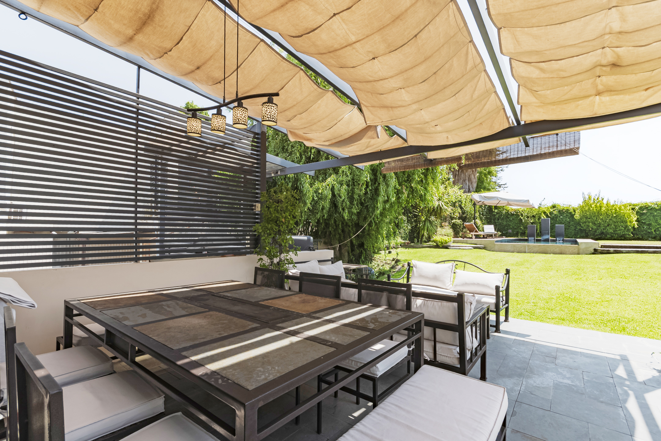  Home in a gated community with panoramic views - 物件實景