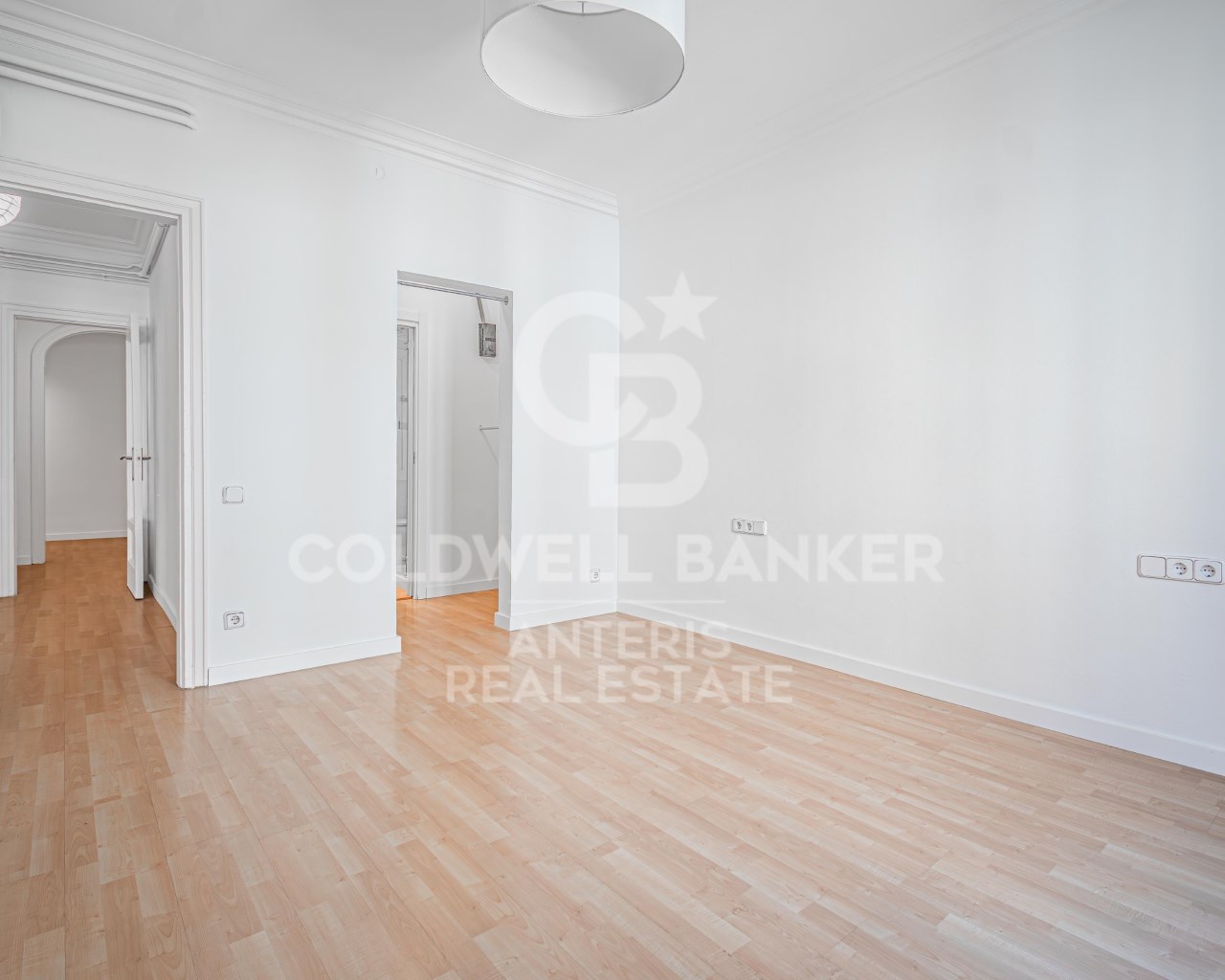Barcelona, Catalonia, ES, 4 Bedrooms Bedrooms, ,Residential,For Sale,1882730