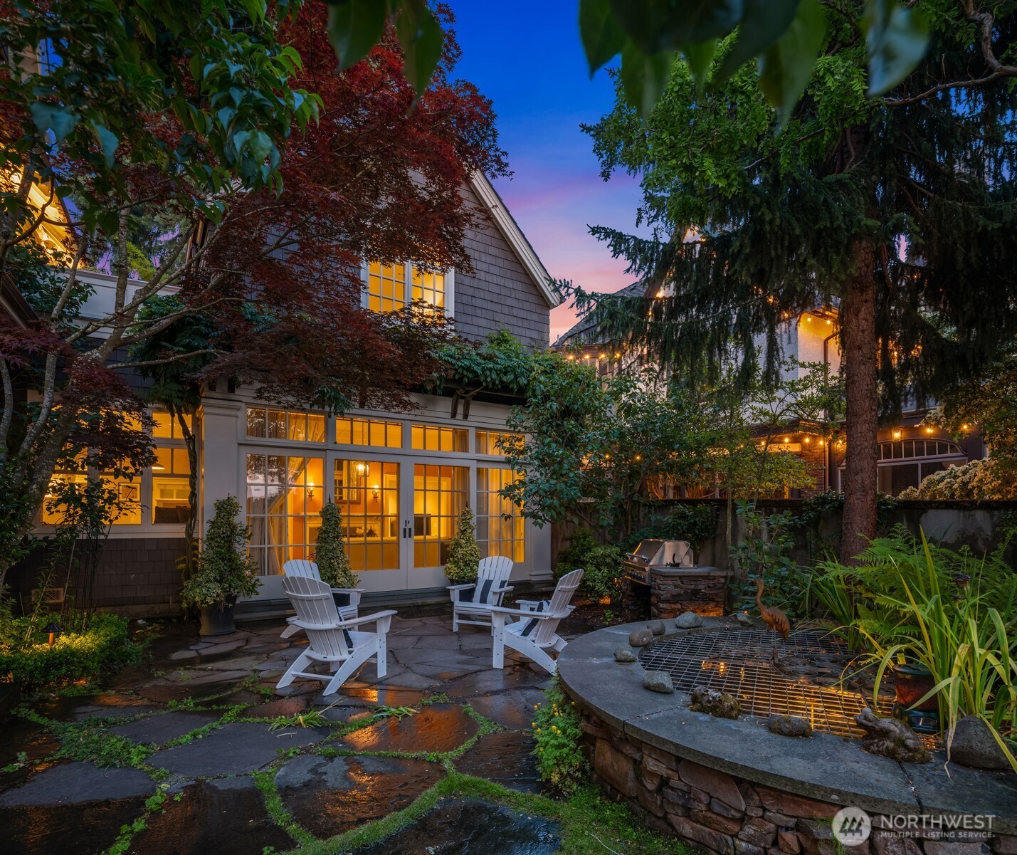 Seattle, Washington, 98102, United States, 5 Bedrooms Bedrooms, ,6 BathroomsBathrooms,Residential,For Sale,1891180