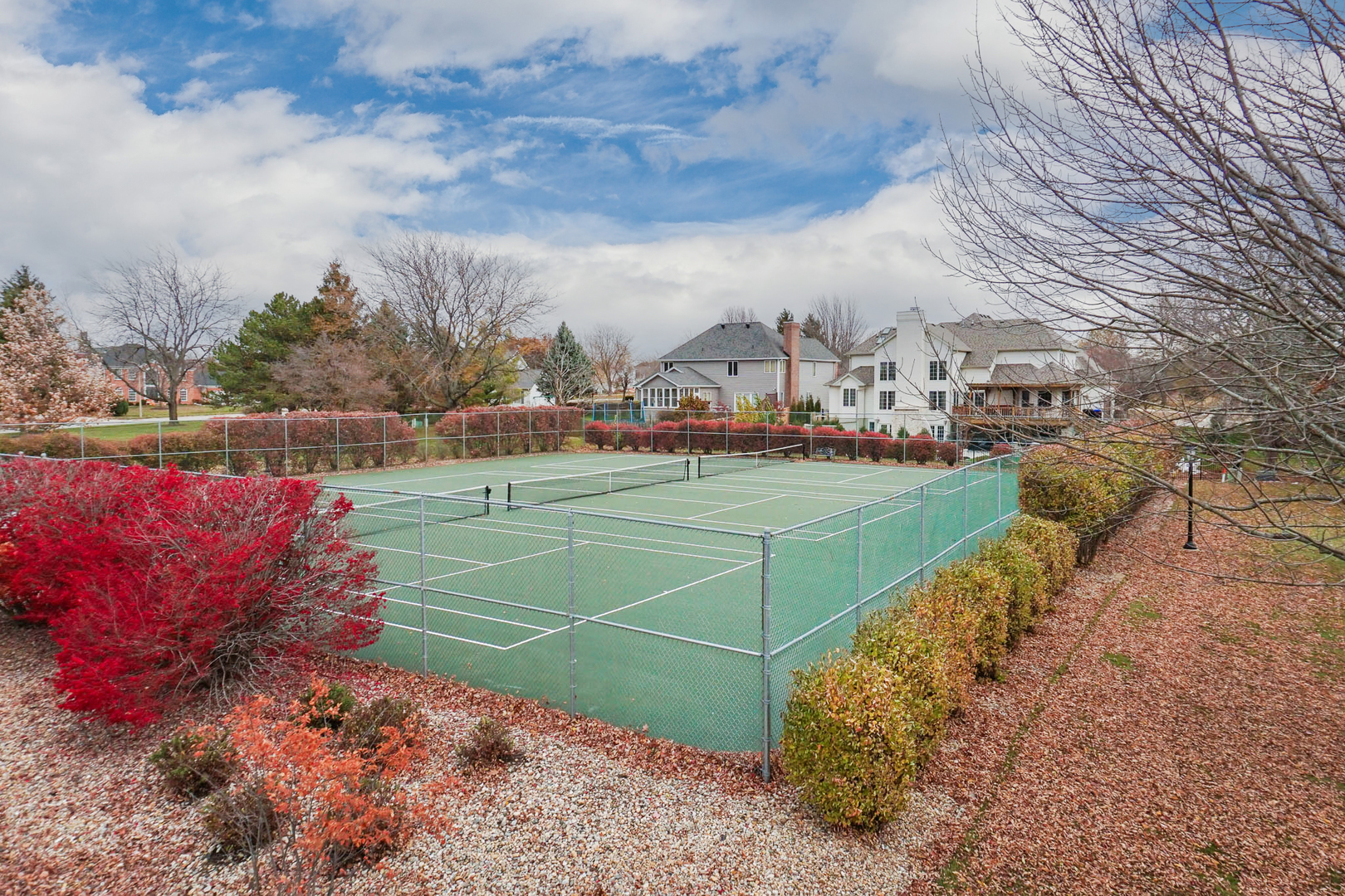 Bloomington, Illinois, 61704, United States, 5 Bedrooms Bedrooms, ,4 BathroomsBathrooms,Residential,For Sale,1991973