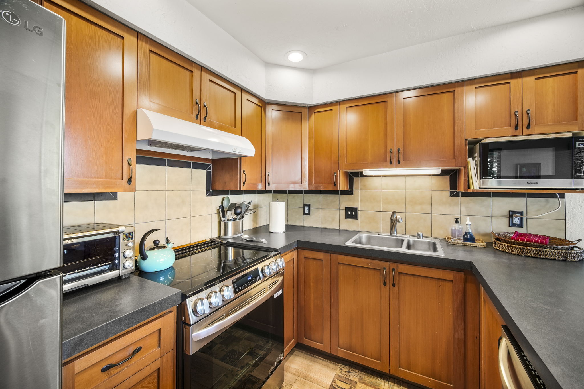 Koloa, Hawaii, 96756, United States, 2 Bedrooms Bedrooms, ,2 BathroomsBathrooms,Residential,For Sale,1700180