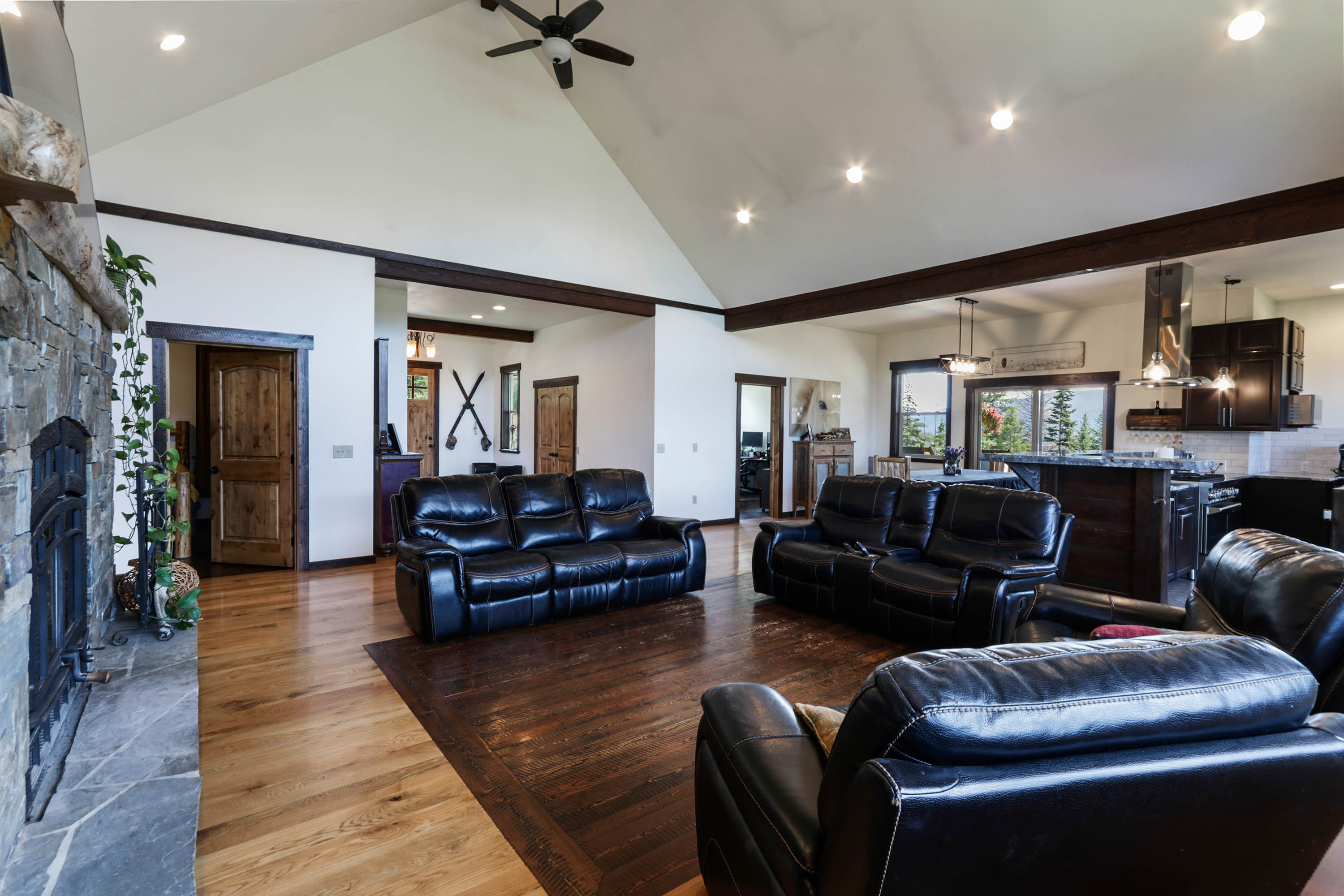 Clark Fork, Idaho, 83811, United States, 3 Bedrooms Bedrooms, ,2 BathroomsBathrooms,Residential,For Sale,1975167